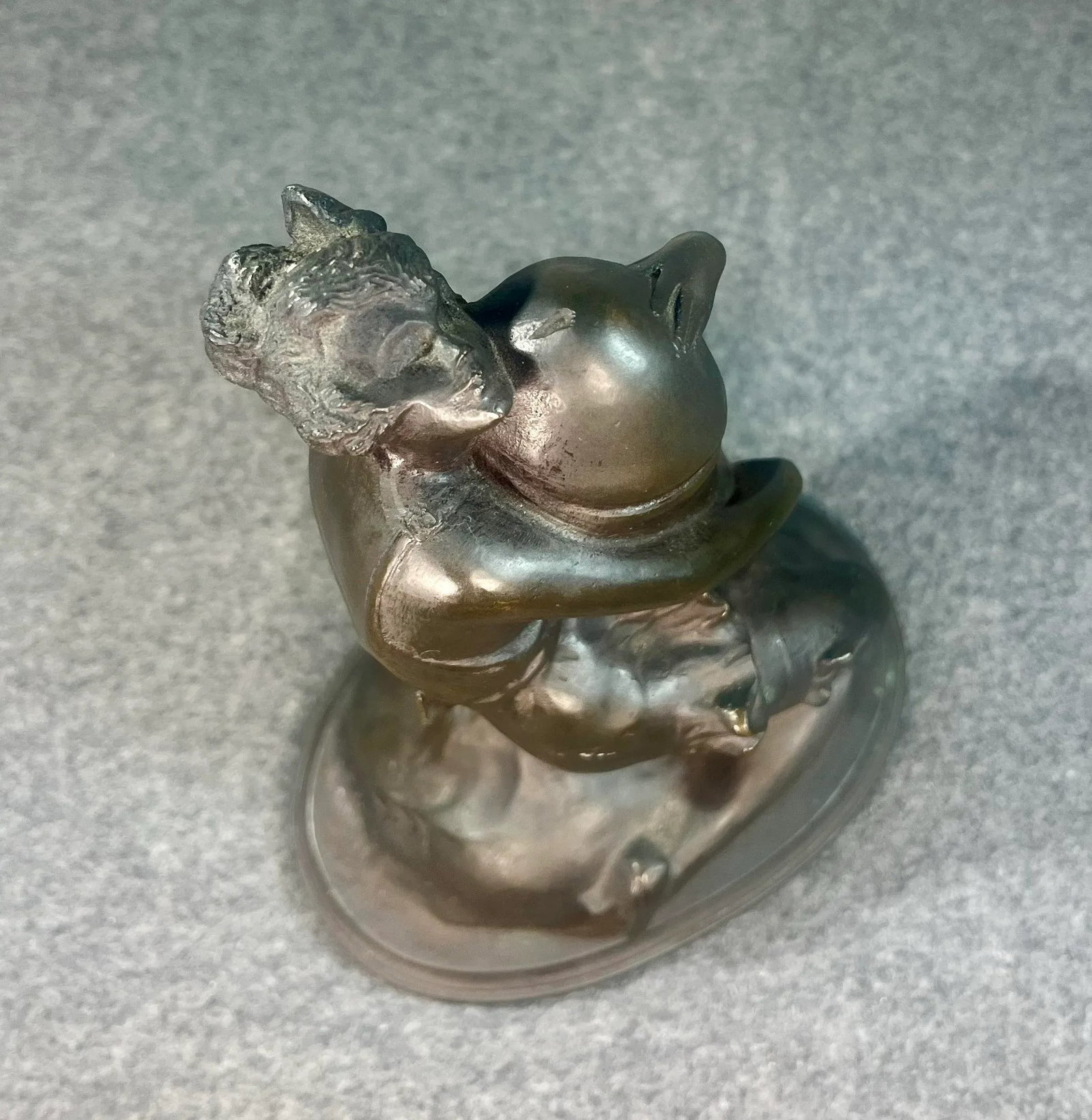 Austrian Bronze Sculpture "The Hugger" by Bruno Zach - 10