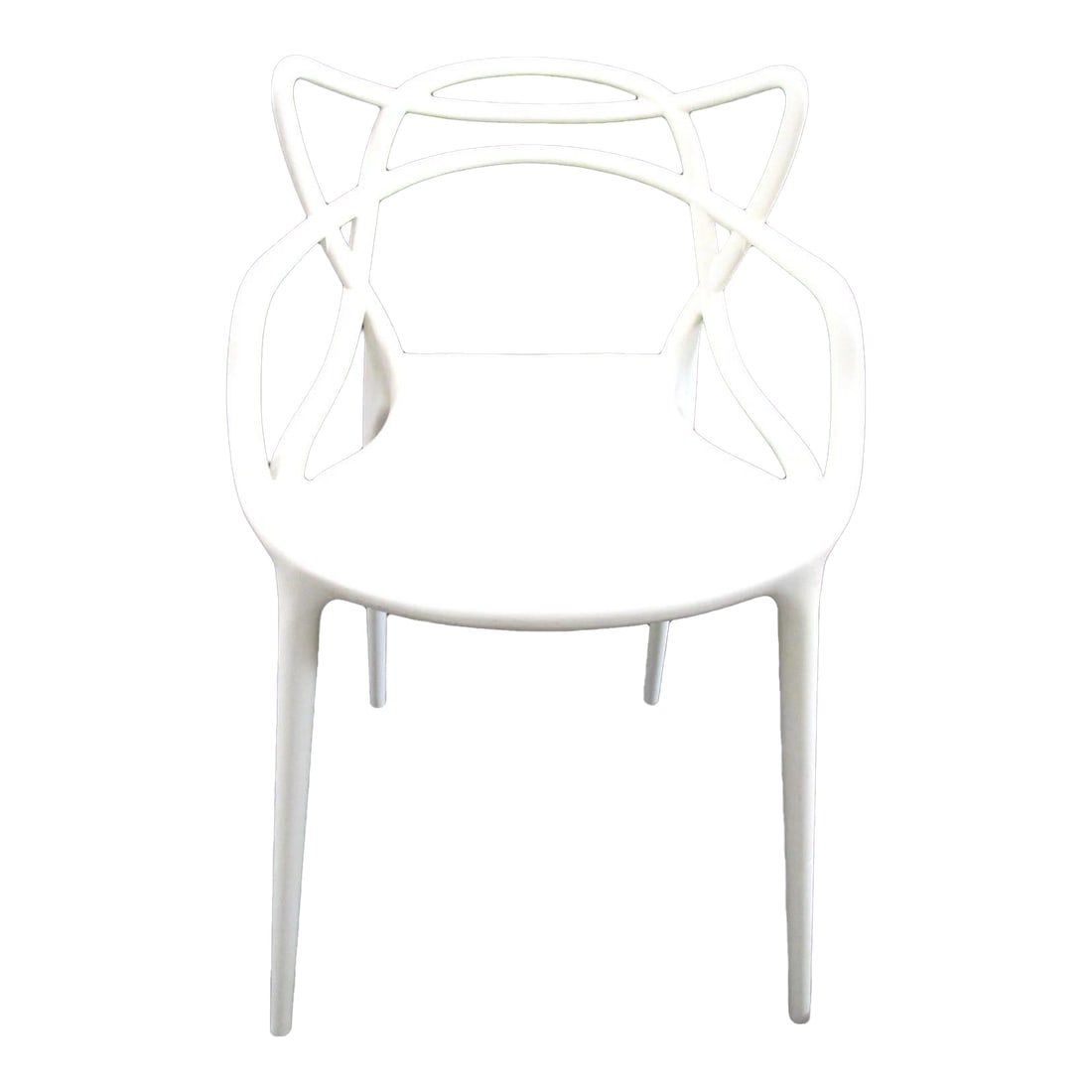 Mid-Century Modern White Technopolymer Chair Attributed to Philippe Starck for Kartell: The Mid-Century Modern Kartell Masters White Technopolymer Thermoplastic Chair is a stylish and versatile piece of furniture that can be used both indoors and outdoors. With a sleek white finish and a