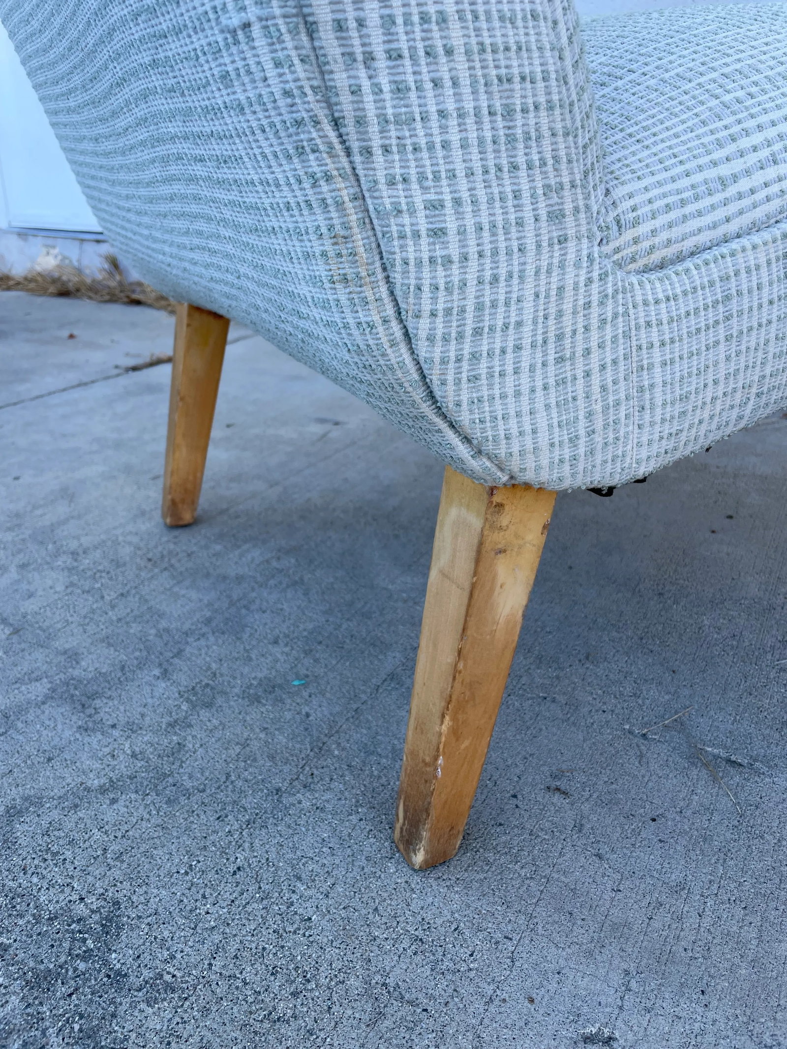 Attributed Jens Risom for Knoll Mid-Century Slipper Chairs – Sculptural Form, Original Blonde - 7