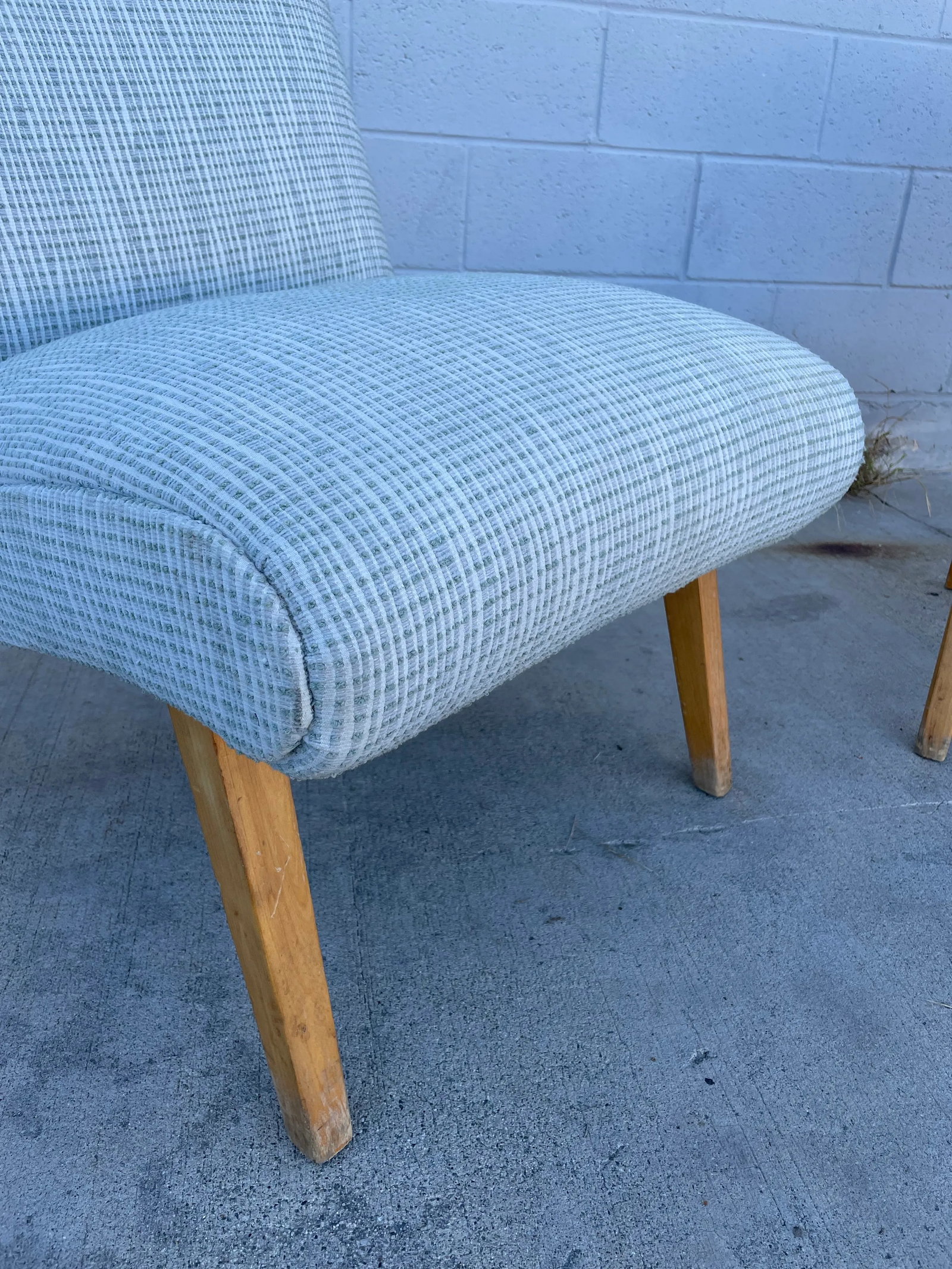 Attributed Jens Risom for Knoll Mid-Century Slipper Chairs – Sculptural Form, Original Blonde - 9