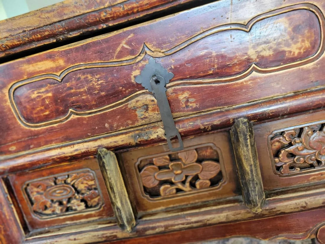 Antique Chinese Red Lacquer Console Table With Hand-Carved Floral Panels, Iron Lock & Collector's - 13