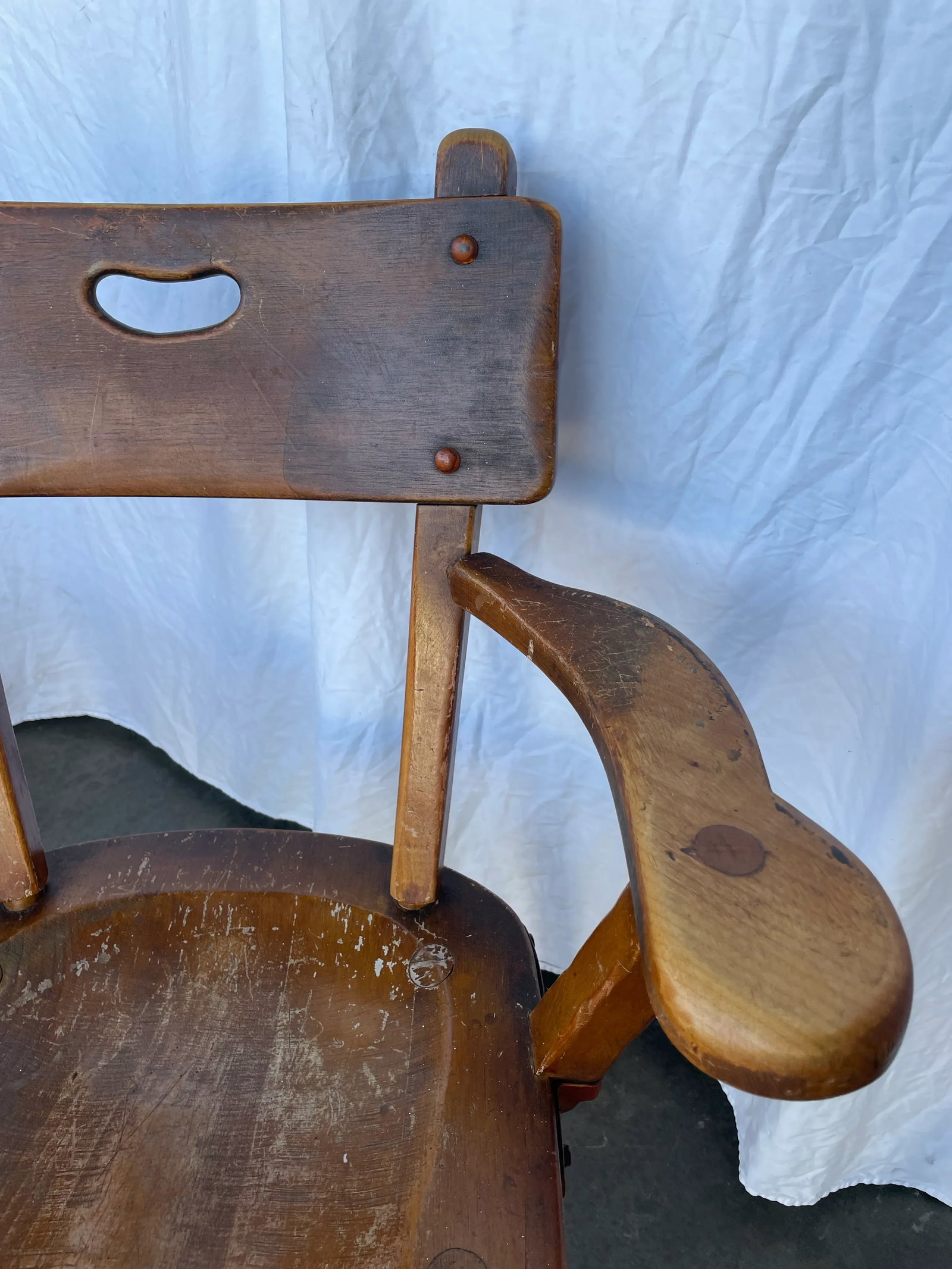 Set of 5 Vintage Monterey Spanish Revival Dining Chairs – Mason Manufacturing, 1930s - 3