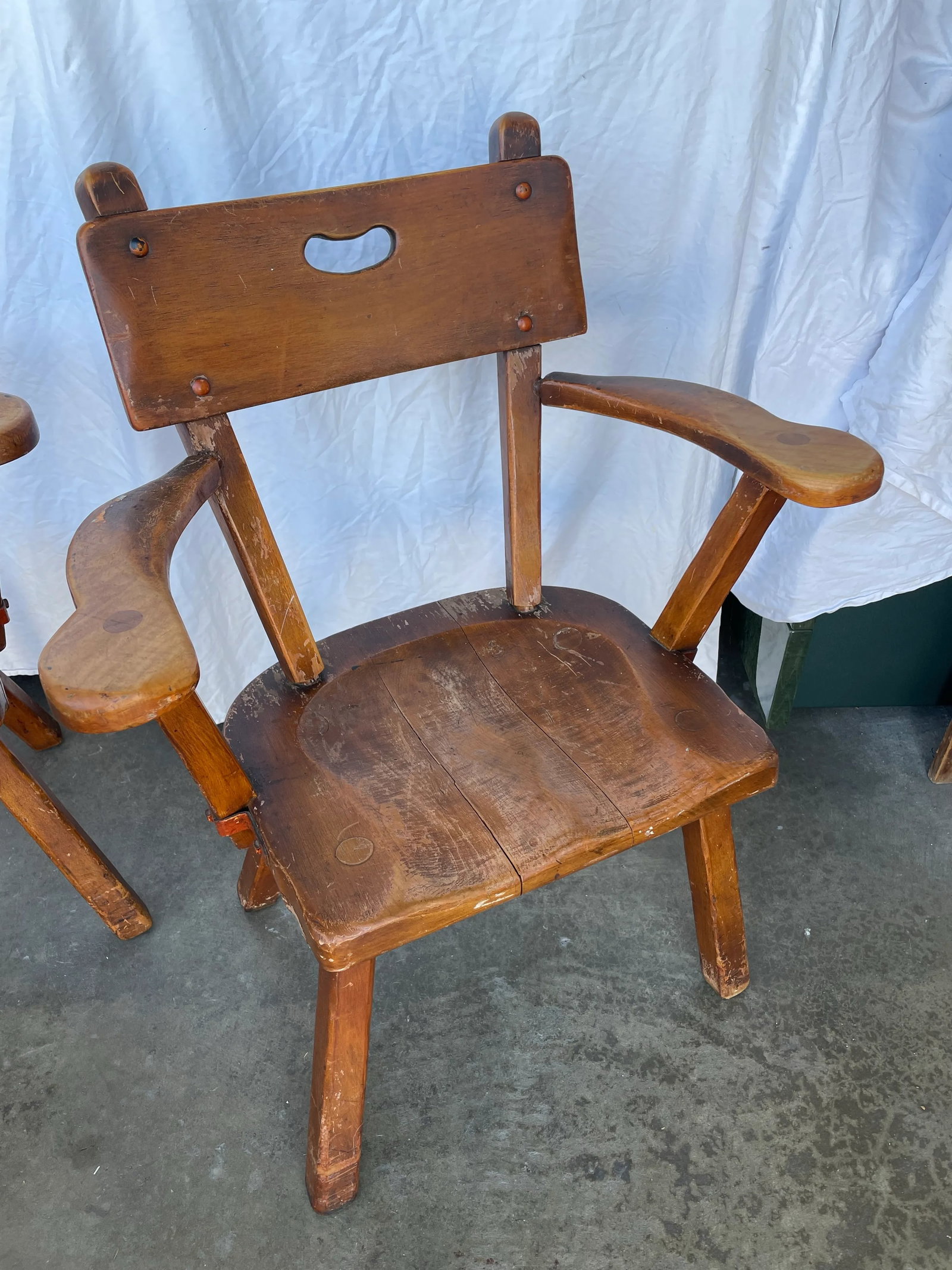 Set of 5 Vintage Monterey Spanish Revival Dining Chairs – Mason Manufacturing, 1930s - 5