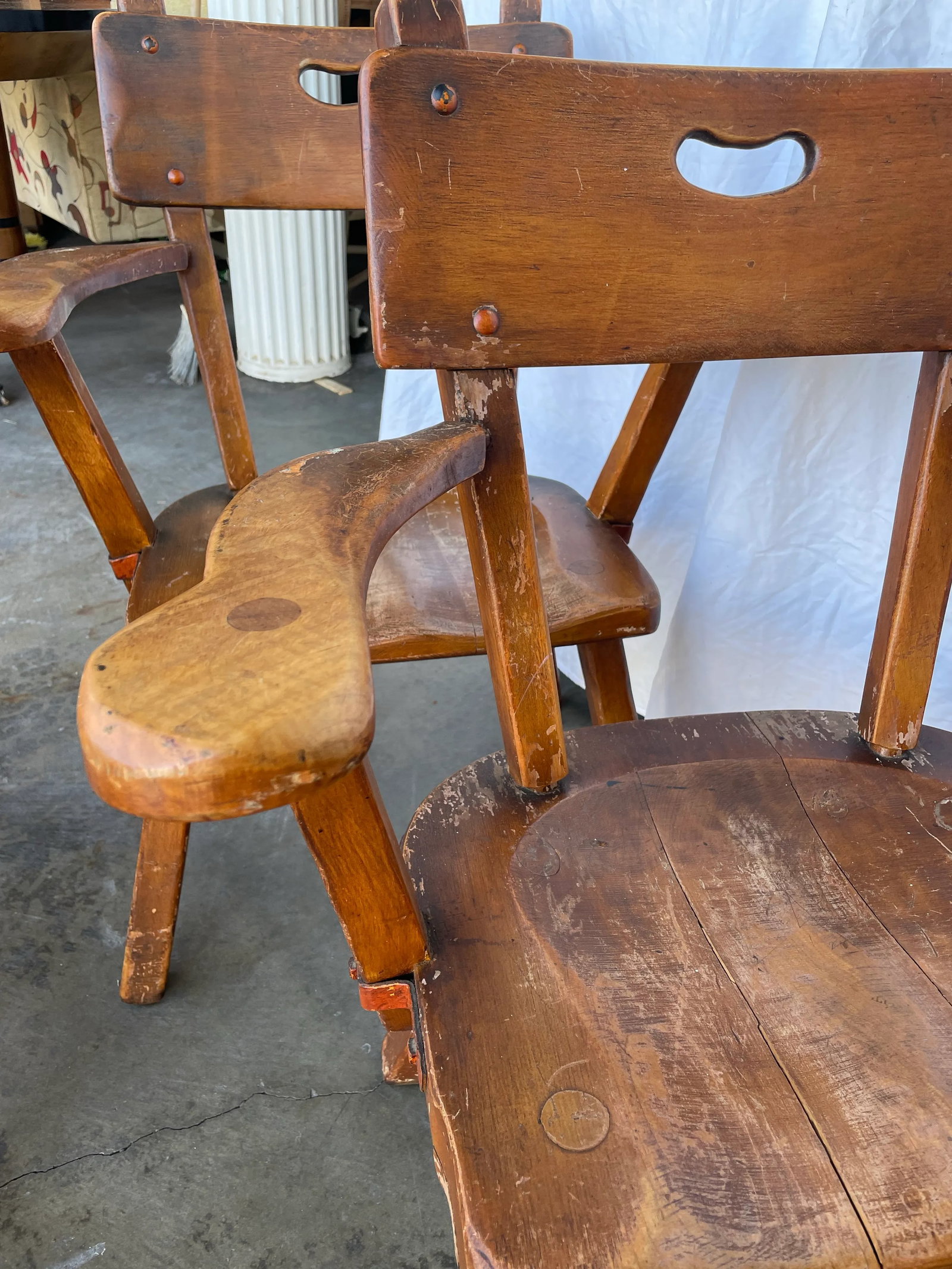 Set of 5 Vintage Monterey Spanish Revival Dining Chairs – Mason Manufacturing, 1930s - 9