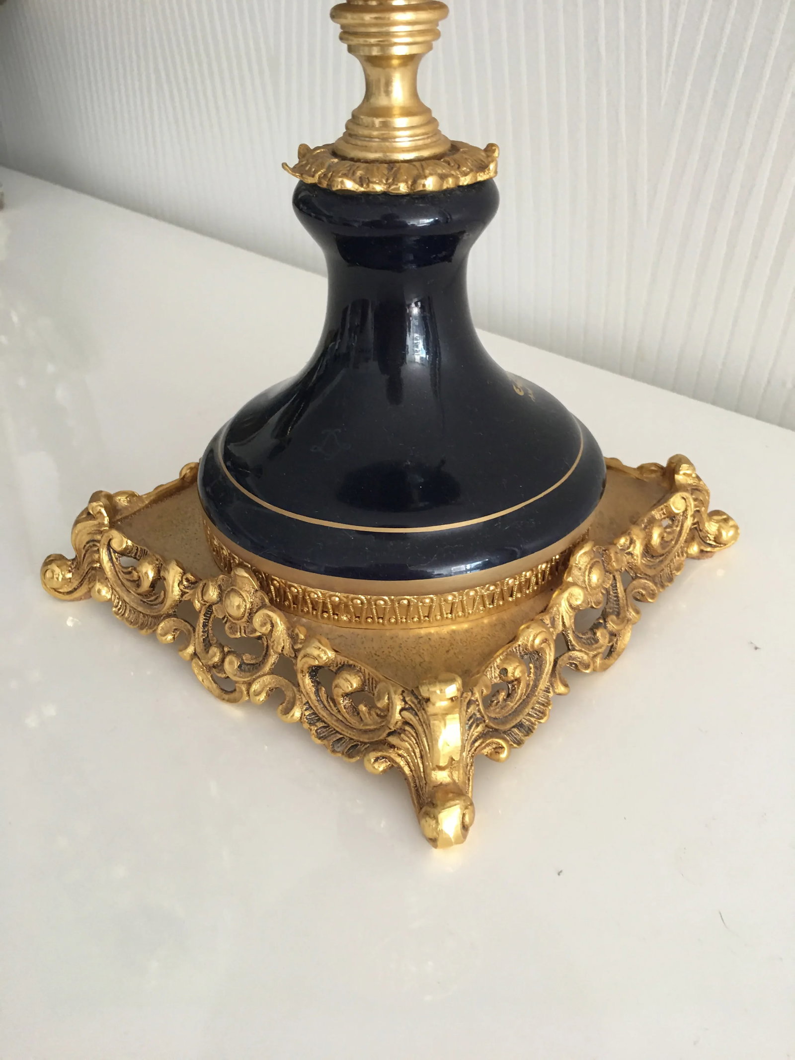 Late 19th Century Acf Victorian Romantic French Porcelain Gilt Vase - 9