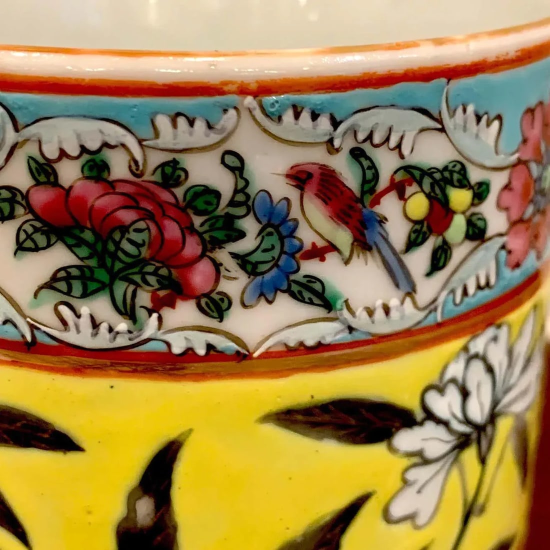 19th Century Chinese Export Famille Verte Yellow Dragon Motif Mugs - a Pair - 10