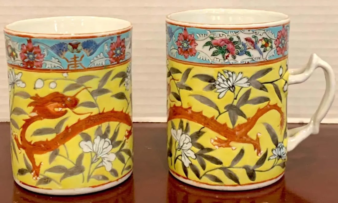 19th Century Chinese Export Famille Verte Yellow Dragon Motif Mugs - a Pair - 4