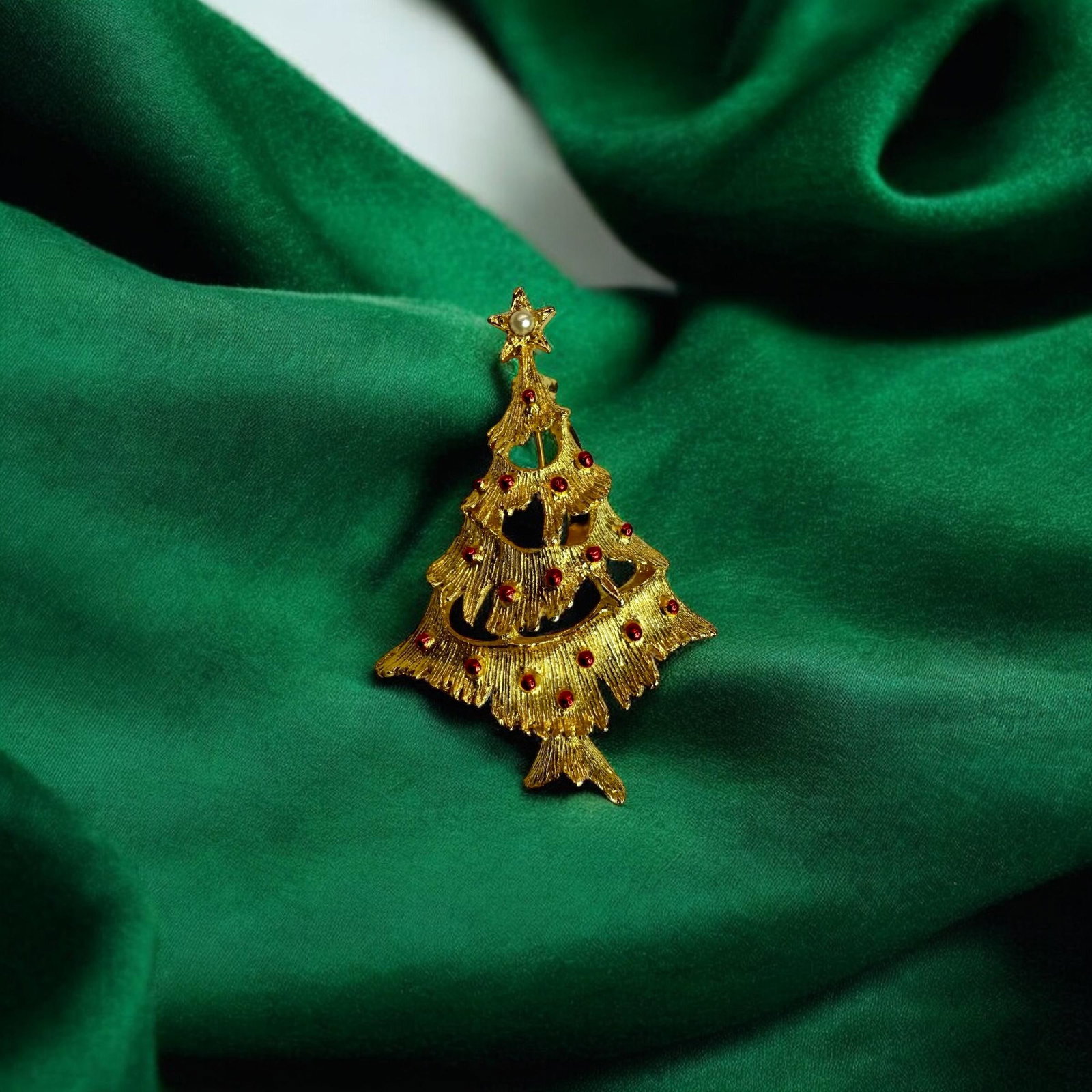 Gerry's Vintage Christmas Brooch Set of 2 StarTree and Poinsettia Holly - 10