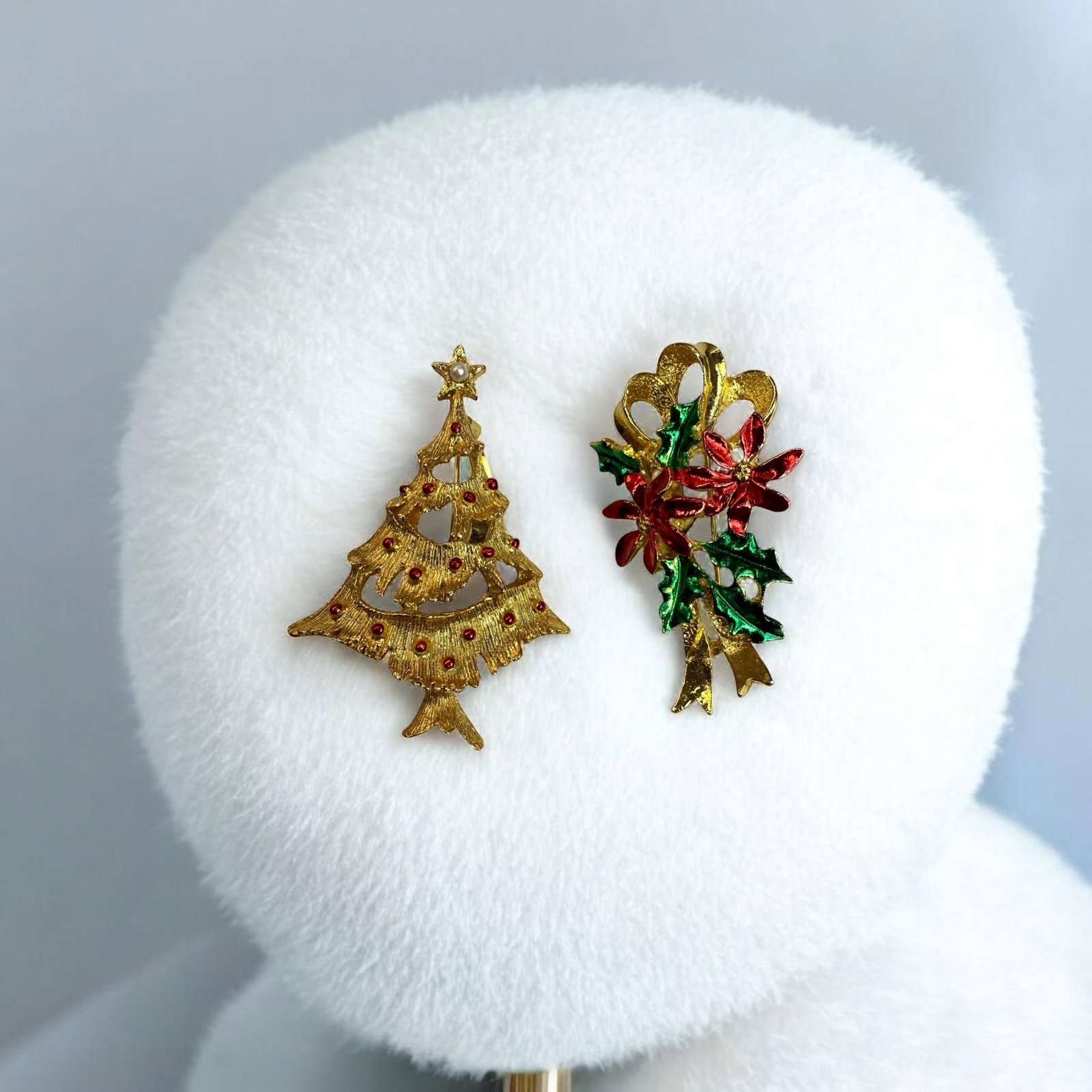Gerry's Vintage Christmas Brooch Set of 2 StarTree and Poinsettia Holly - 11