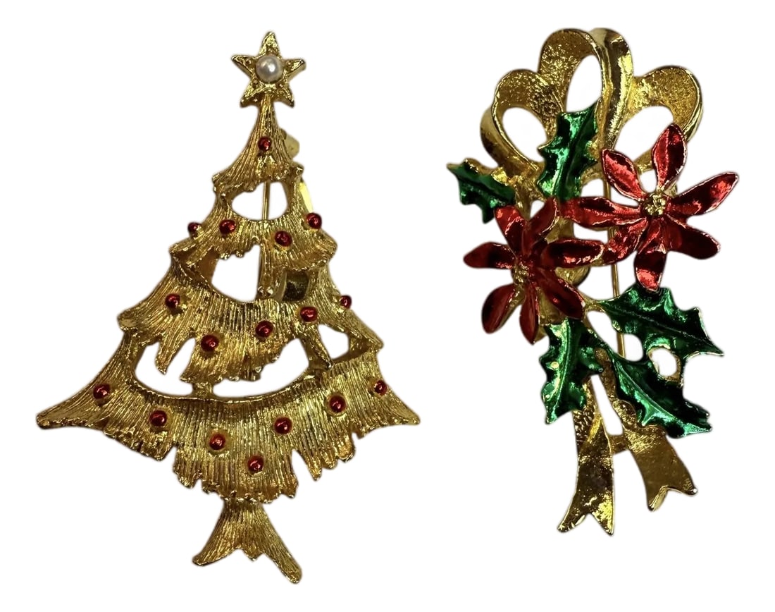 Gerry's Vintage Christmas Brooch Set of 2 StarTree and Poinsettia Holly: A pair of vintage 1960's Christmas brooches made by the jewelry company Gerry's. See the backside photos displaying signatures. The Christmas tree brooch is a reticulated open tree design-gold-toned w