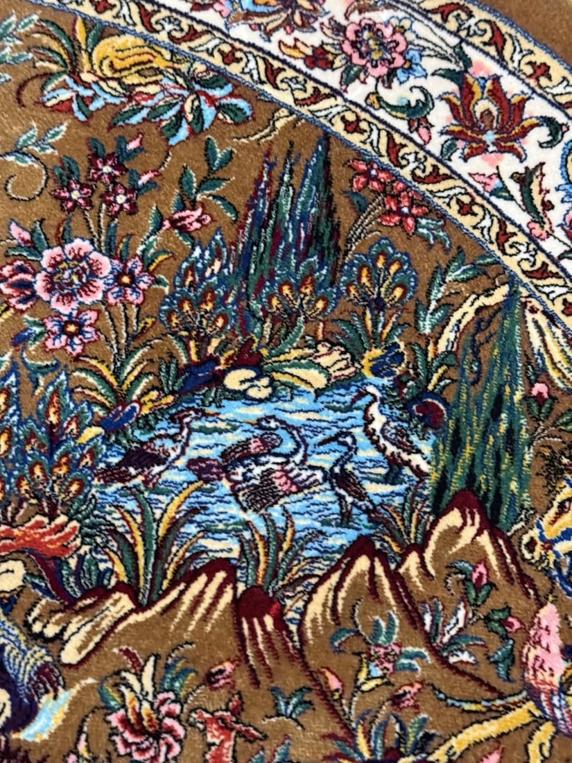 Exquisite Silk Round Rug With Imperial Hunting Scene Carpet - 12
