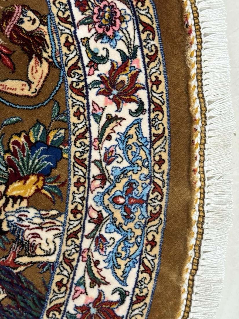 Exquisite Silk Round Rug With Imperial Hunting Scene Carpet - 14