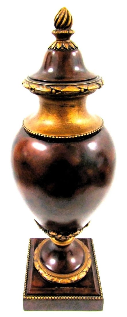 1980s Pair of Napoleon III Style Moroccan Burr Thoya Turned Wood Urns Attributed to Theodore Alexand - 4