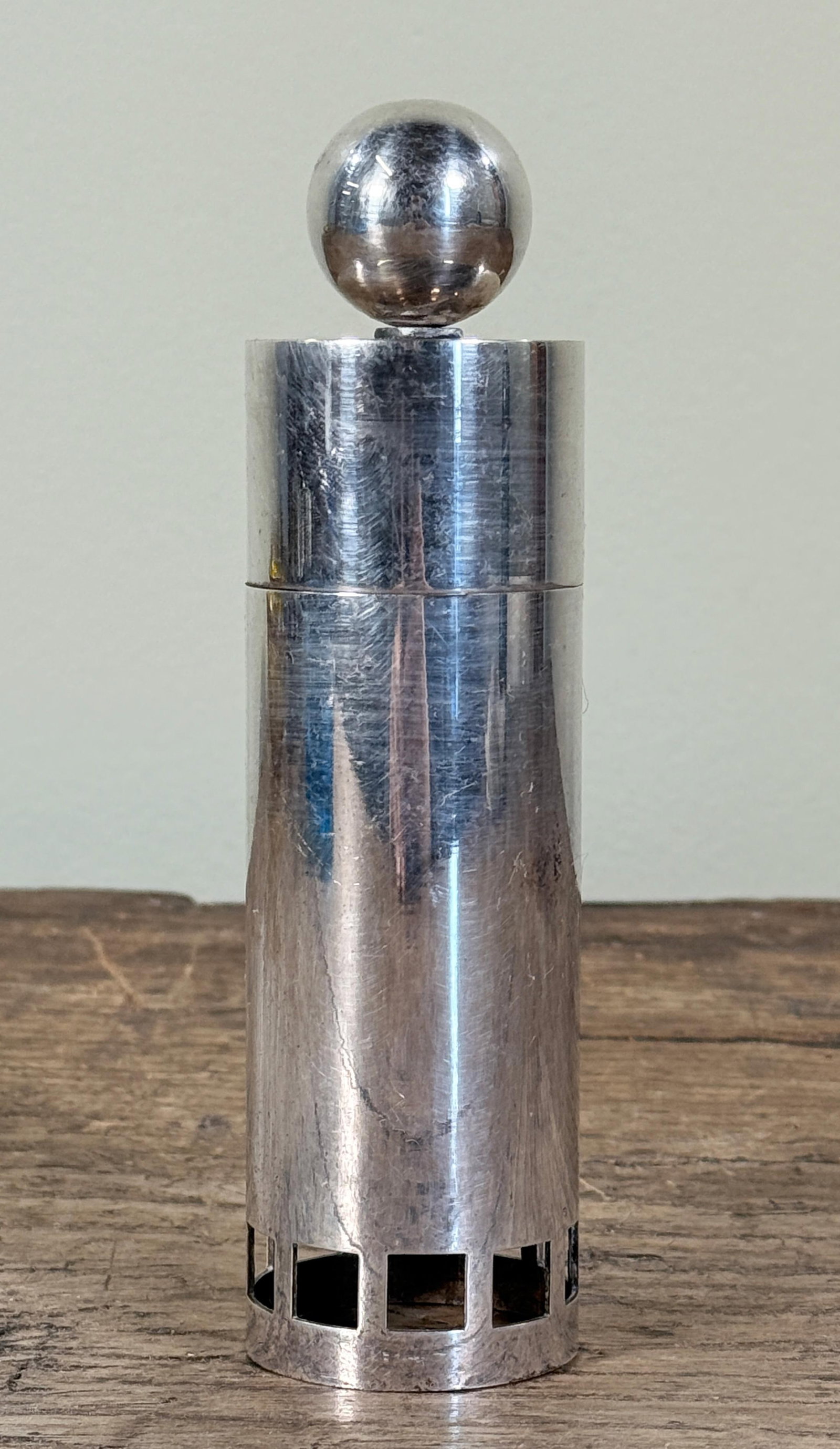 Postmodern Silverplate Pepper Mill by Richard Meier for Swid Powell - 3
