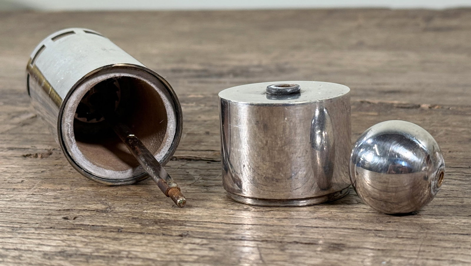 Postmodern Silverplate Pepper Mill by Richard Meier for Swid Powell - 7