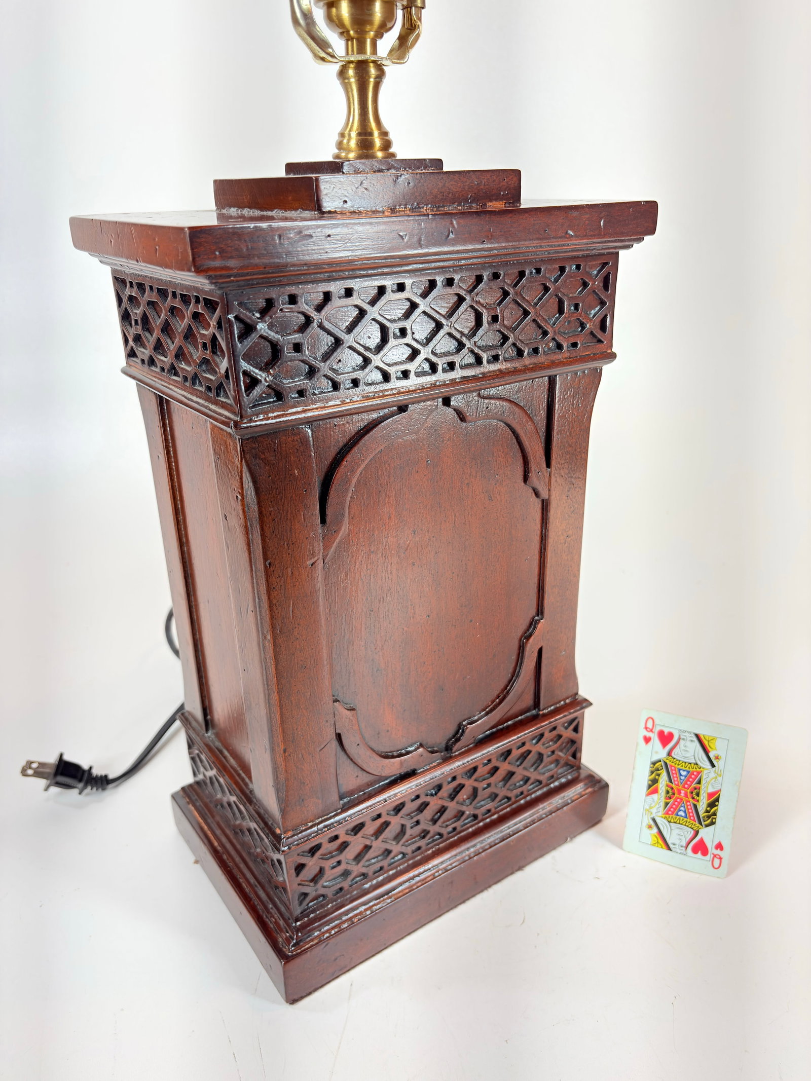 Vintage Wildwood Lamp Co., Chinese Chippendale Style Fretwork Wooden Tea Canister C. 1980' Table Lam - 8