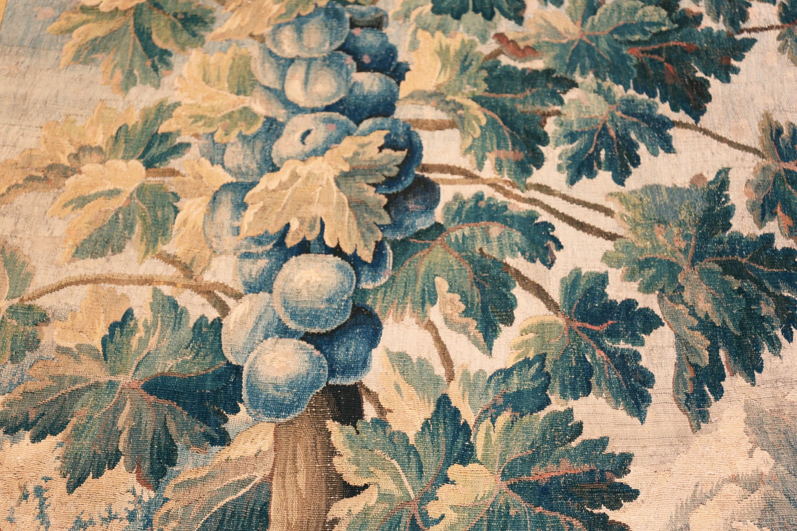 Nazmiyal Collection 18th Century French Aubusson Tapestry 5 Ft 8 in X 7 Ft 7 In - 5