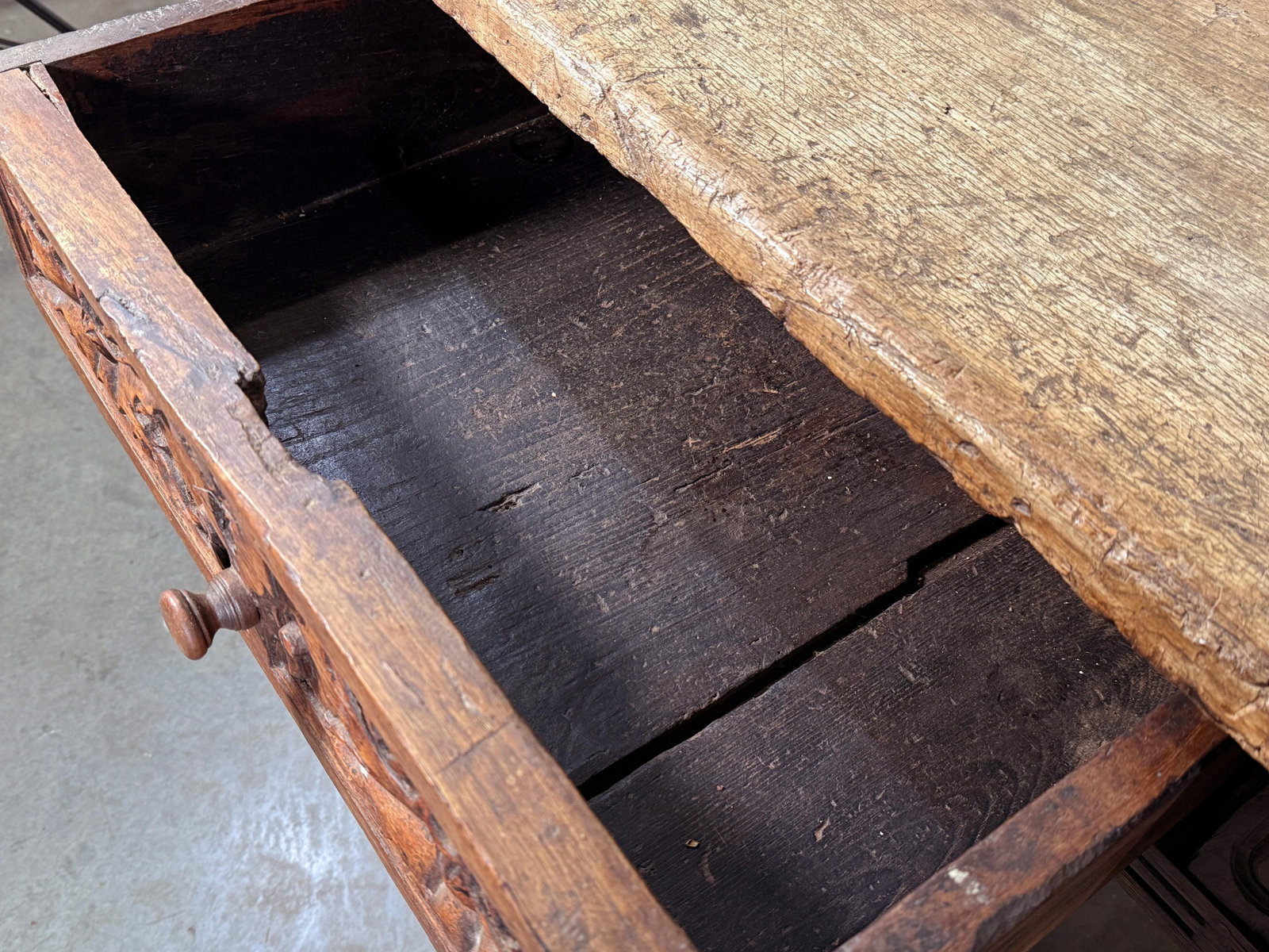 Rare Antique 17th/18th Century European Rustic Oak Hand Carved Refectory Table - 11