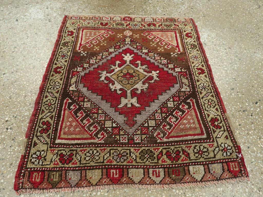 Galerie Shabab Collection Early 20th Century Turkish Anatolian Throw Rug - 2