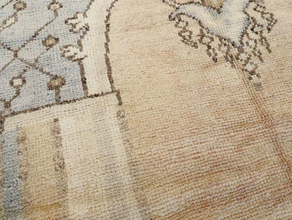 Galerie Shabab Collection Mid-20th Century Turkish Anatolian Throw Rug - 4