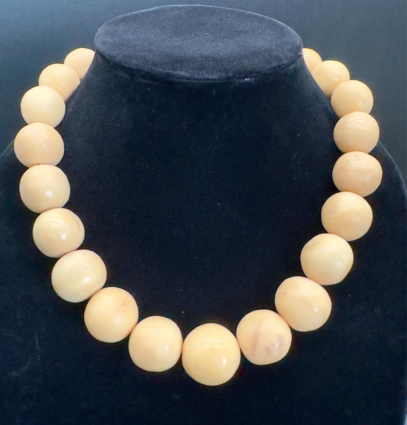 1930s Moroccan Mastic Copal Beaded Tribal Necklace - 2