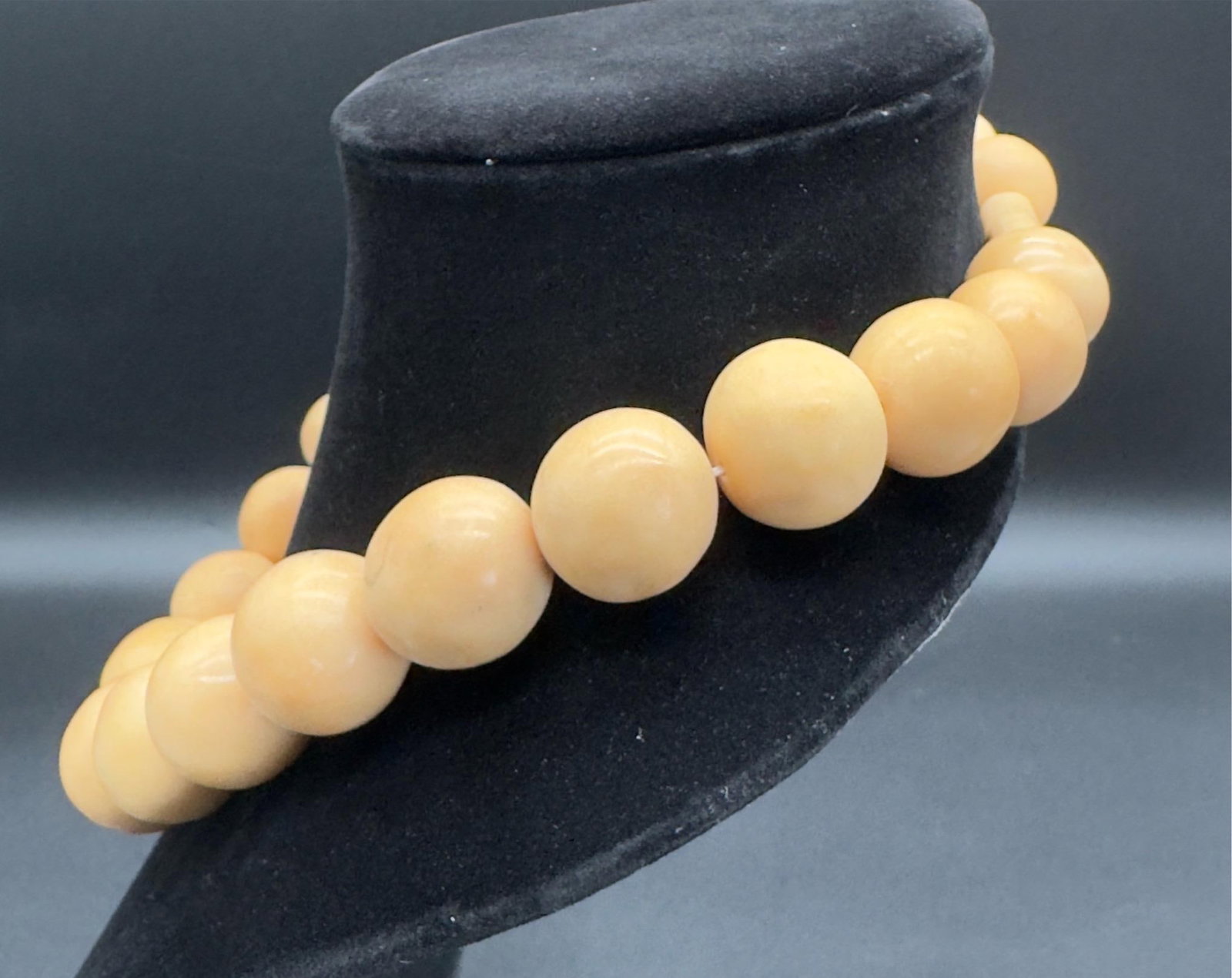 1930s Moroccan Mastic Copal Beaded Tribal Necklace - 8