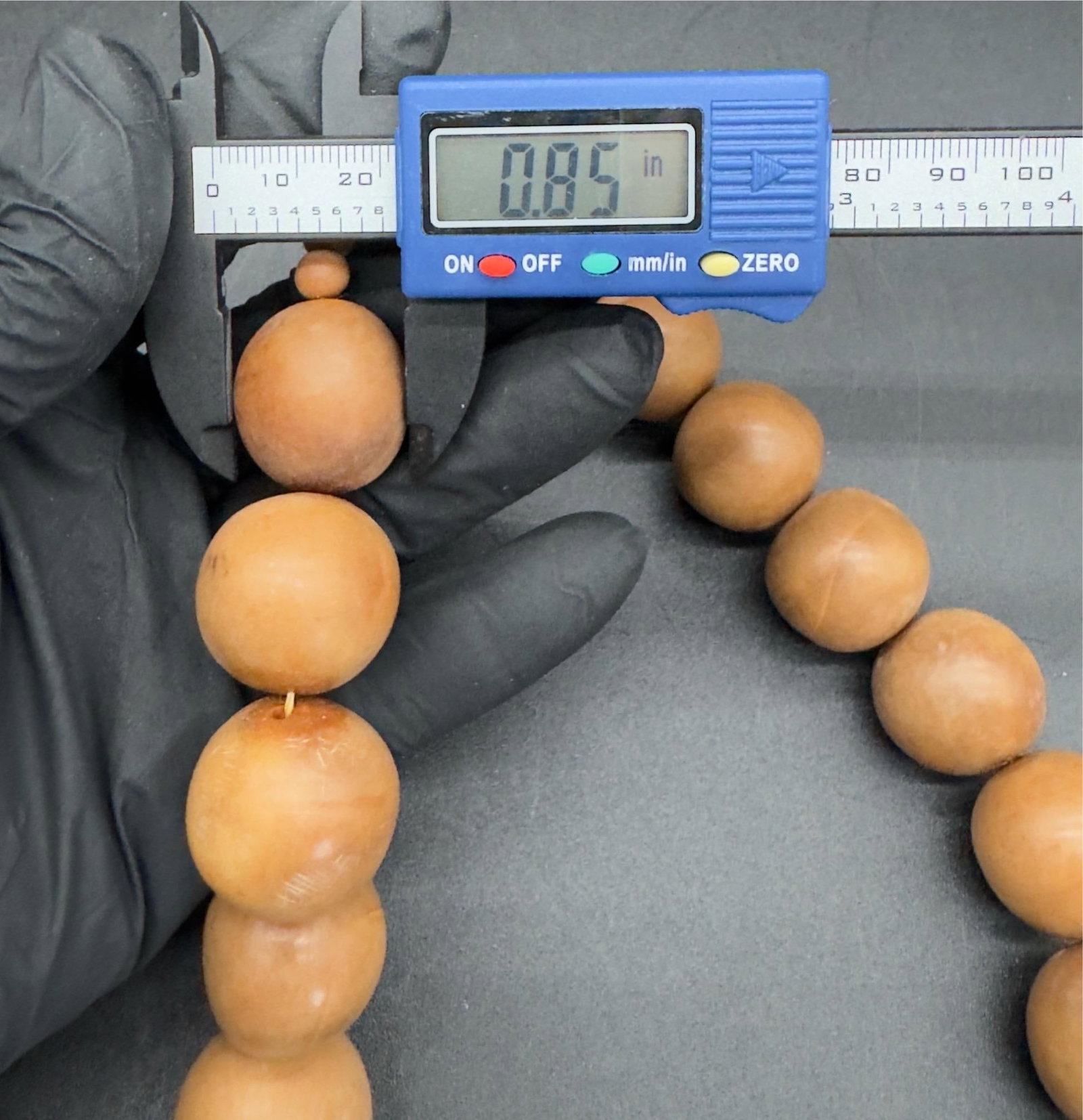 1930s African Copal Faux Amber Trade Bead Necklace and Bracelet Set, Brown. - 3