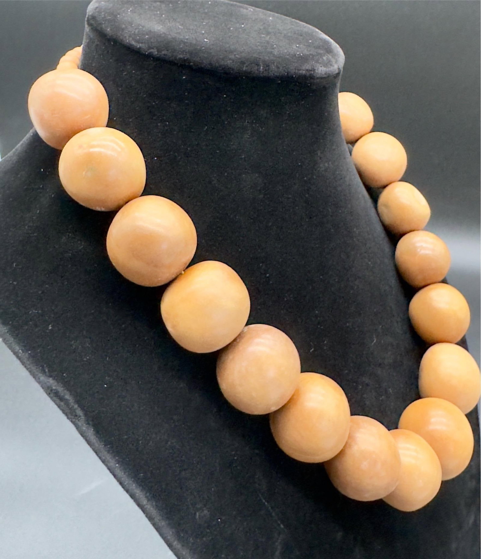 1930s African Copal Faux Amber Trade Bead Necklace and Bracelet Set, Brown. - 4