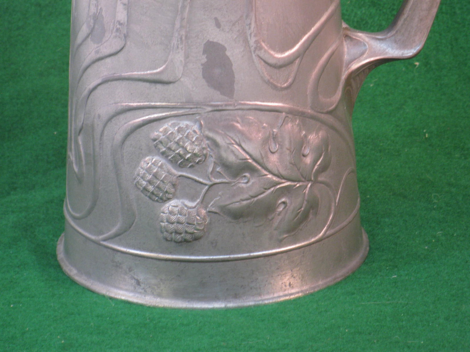 1900s Art Nouveau OSIRIS 601 Pewter Tankard/Pitcher - 3