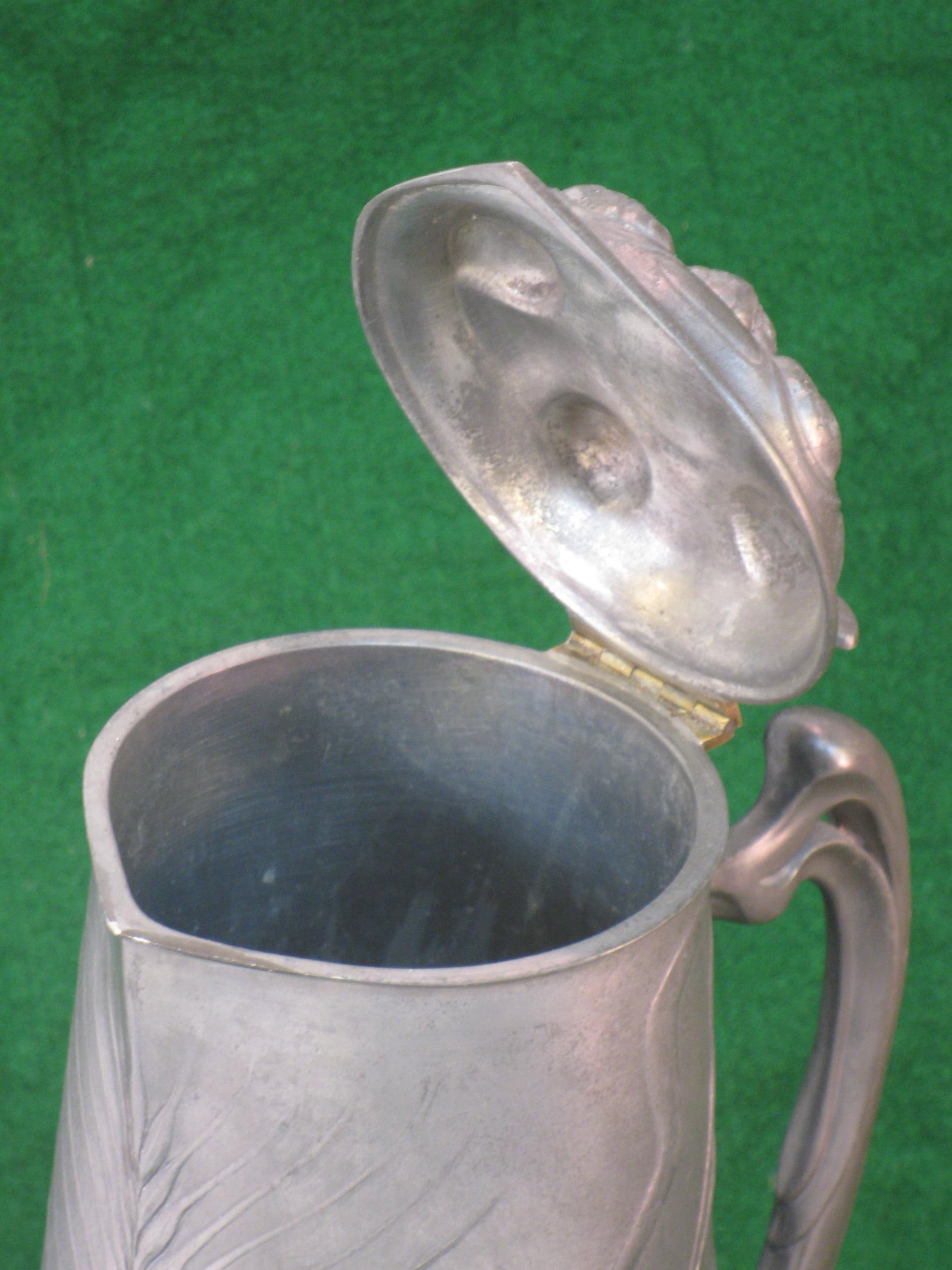 1900s Art Nouveau OSIRIS 601 Pewter Tankard/Pitcher - 7