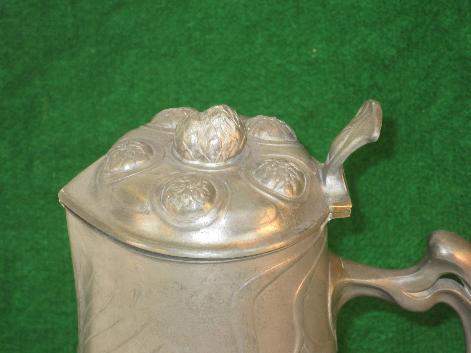 1900s Art Nouveau OSIRIS 601 Pewter Tankard/Pitcher - 8