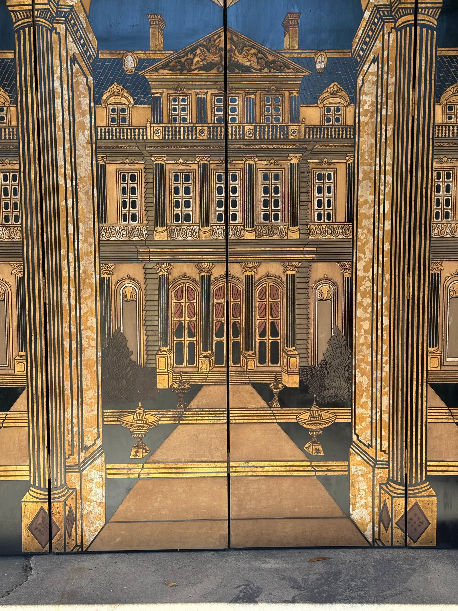 1980s Monumental 9-Foot Trompe l'Oeil Architectural Folly Screen by Turtle and Crane - Piero Fornase - 4
