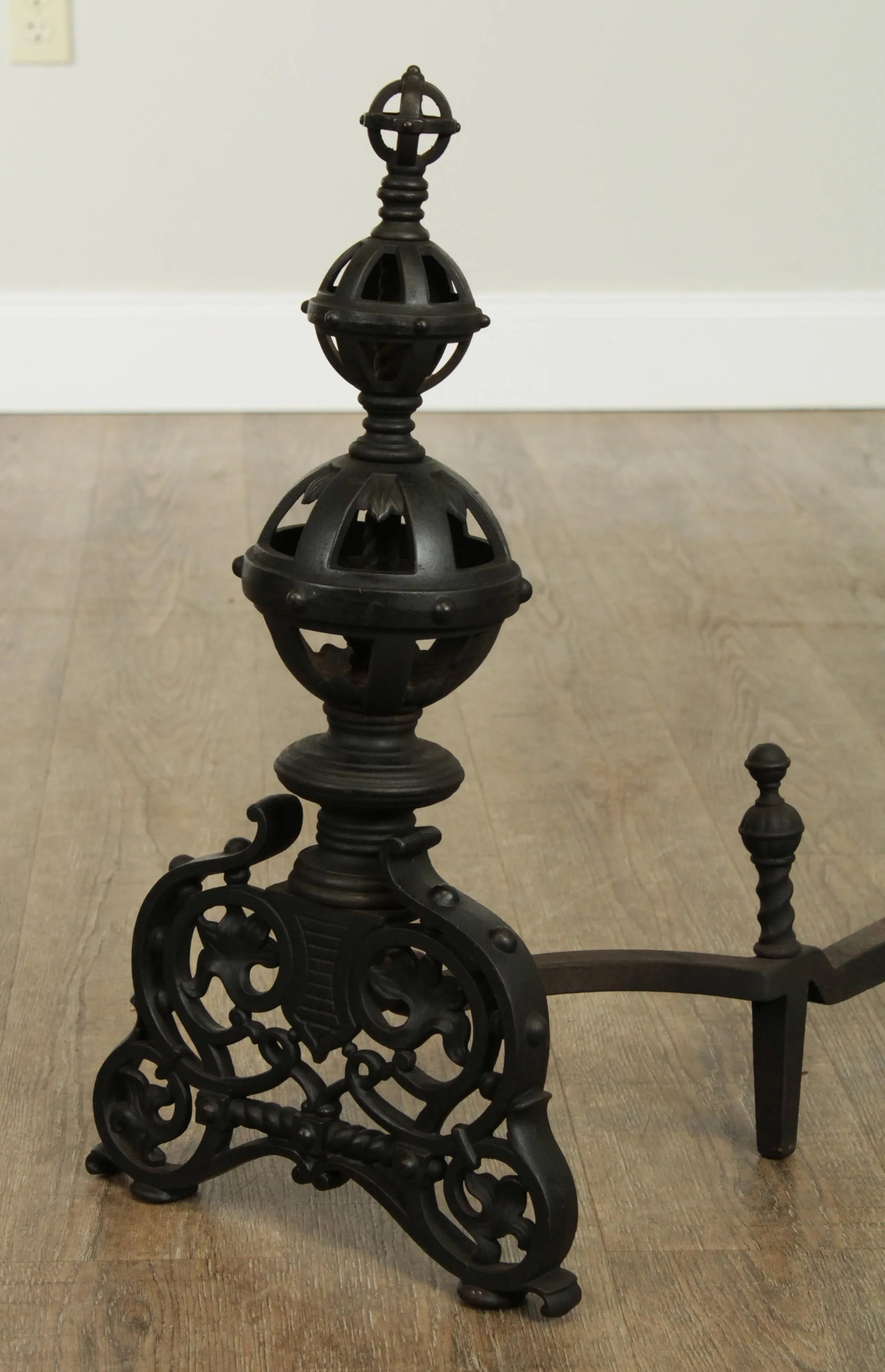 Bradley & Hubbard Antique Cast Iron Andirons # 9518 - A Pair - 8