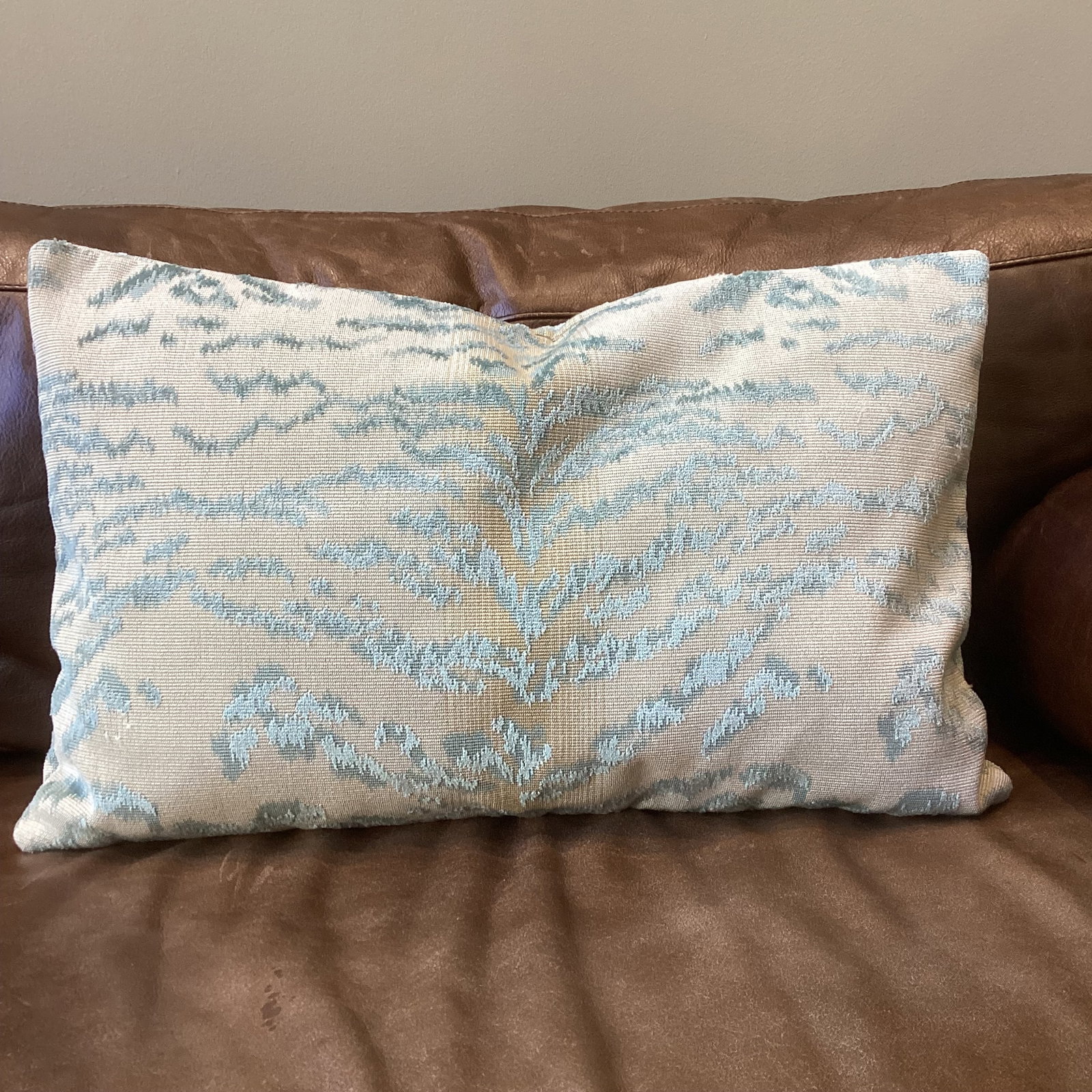 New Pair of Cowtan & Tout Blue and Cream Tiger Print Lumbar Pillows - 6