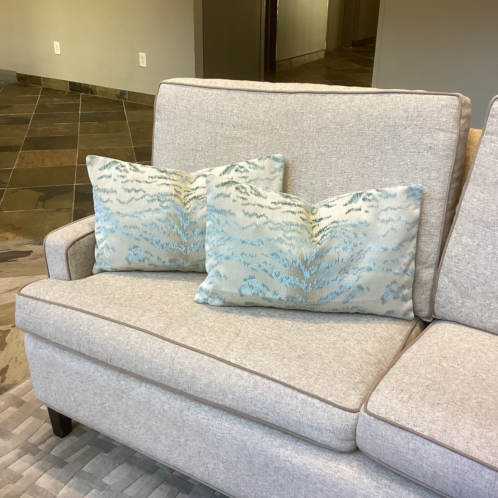 New Pair of Cowtan & Tout Blue and Cream Tiger Print Lumbar Pillows - 7