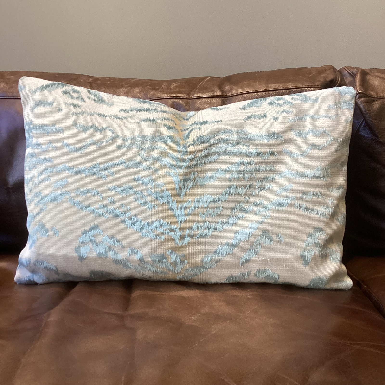 New Pair of Cowtan & Tout Blue and Cream Tiger Print Lumbar Pillows - 8