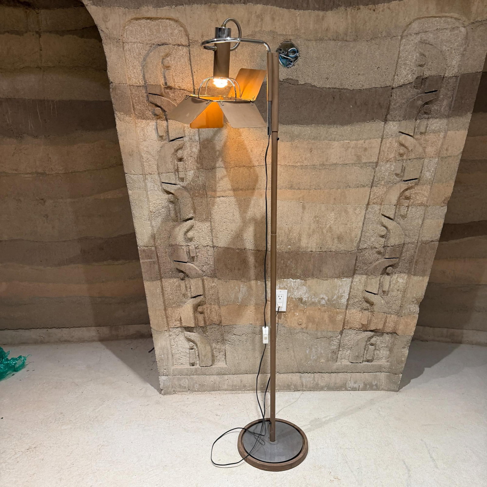 ColortranBurbank California, Berkey Photo Inc Industrial Floor Lamp Mid Century - 14