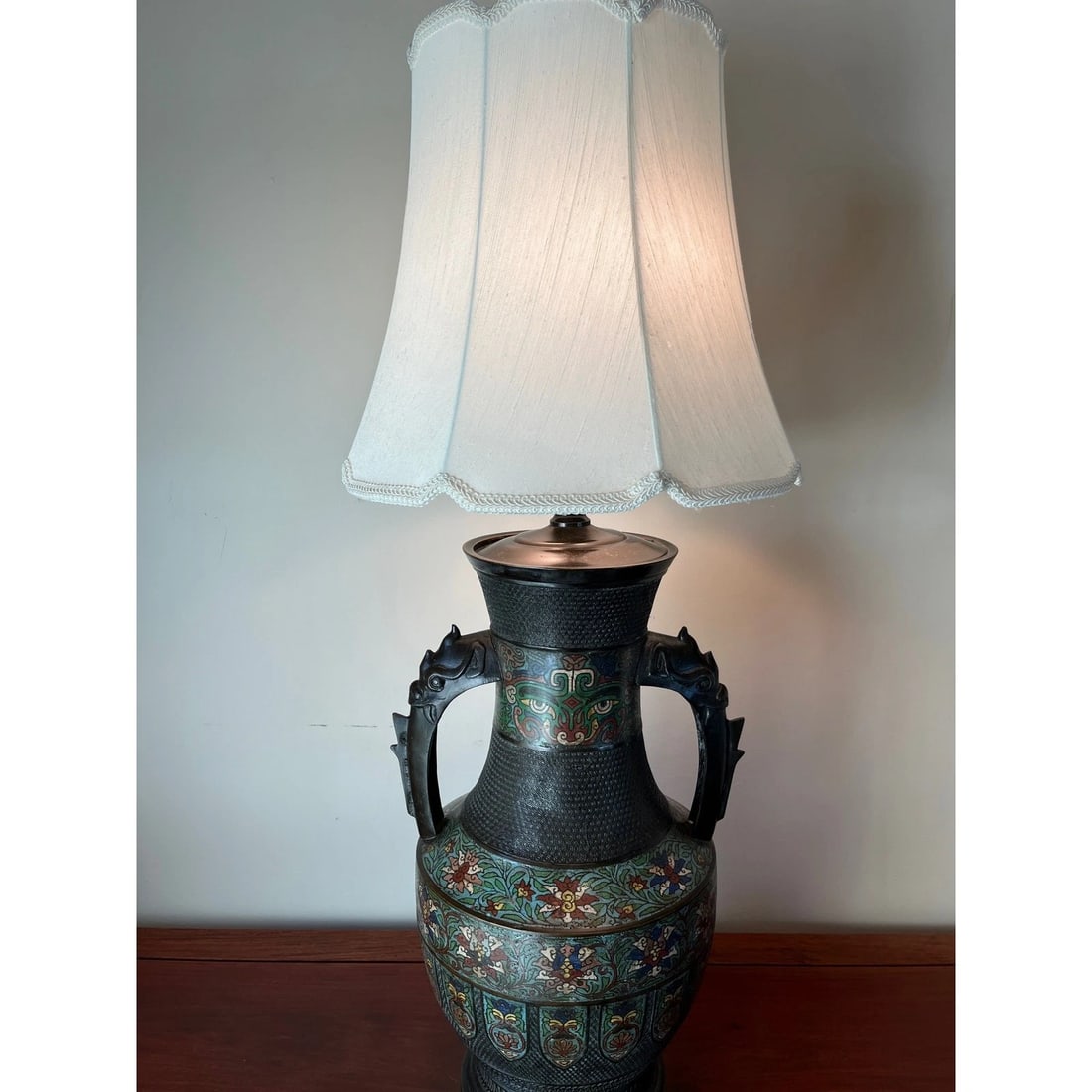 Large 42" Chinese CloisonnÃƒÂ© & Bronze Taotie Hu Vase Table Lamp - 3