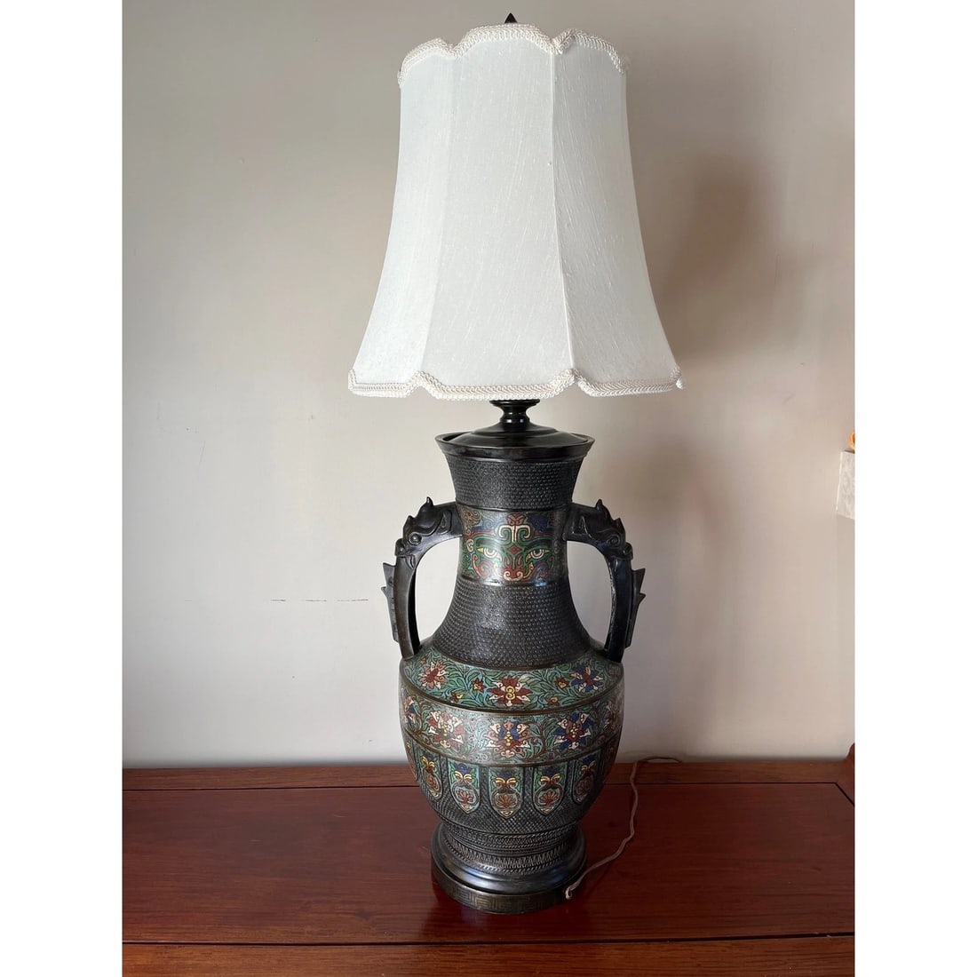 Large 42" Chinese CloisonnÃƒÂ© & Bronze Taotie Hu Vase Table Lamp - 5