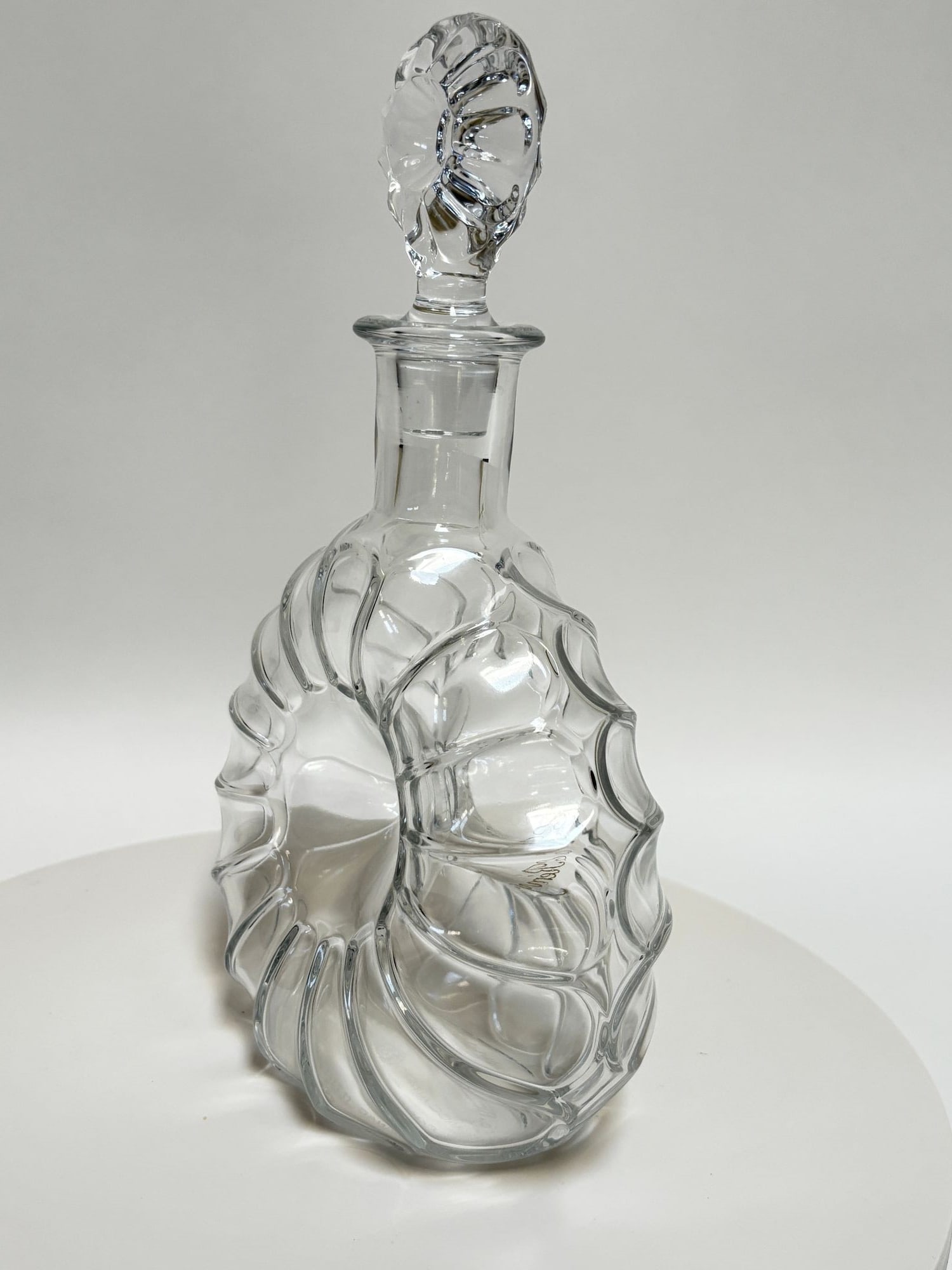 1960s Baccarat Crystal Remy Martin Centaure Decanter Donut Shell Form France - 15