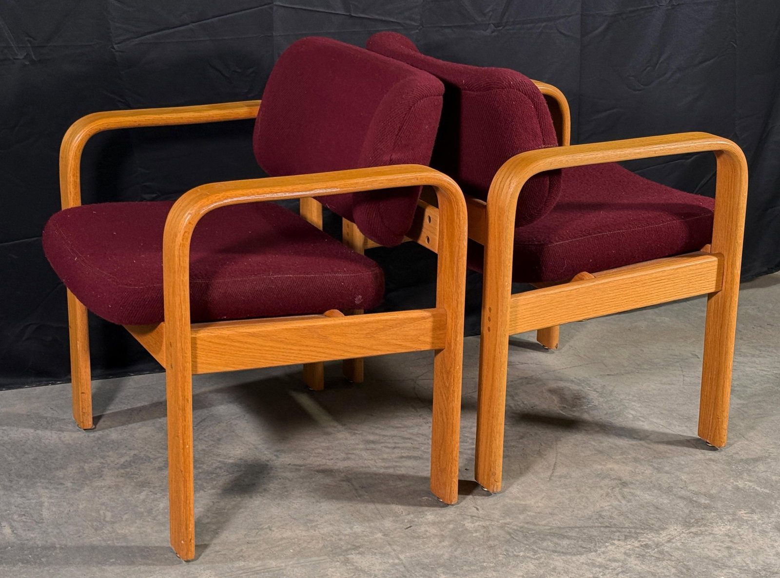 Milo Baughman for Thayer Coggin Bentwood Oak Lounge Chairs, 1980s - A Pair - 2