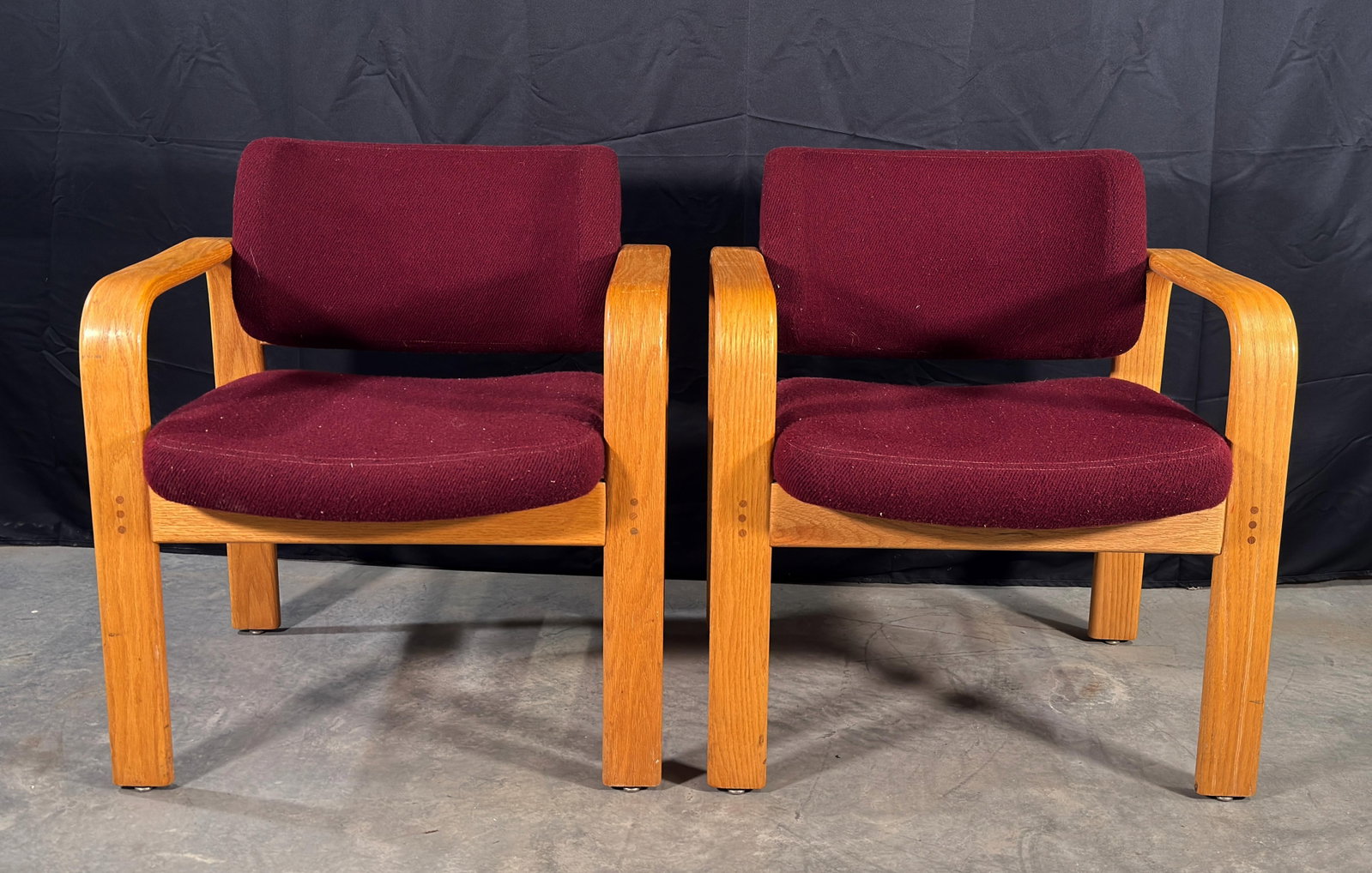 Milo Baughman for Thayer Coggin Bentwood Oak Lounge Chairs, 1980s - A Pair - 3