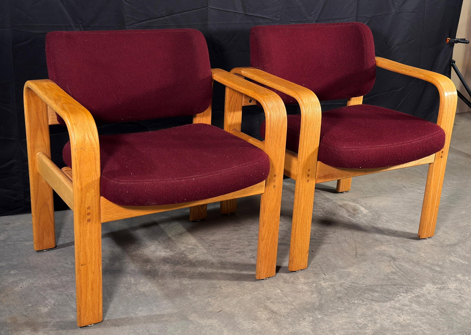 Milo Baughman for Thayer Coggin Bentwood Oak Lounge Chairs, 1980s - A Pair - 5
