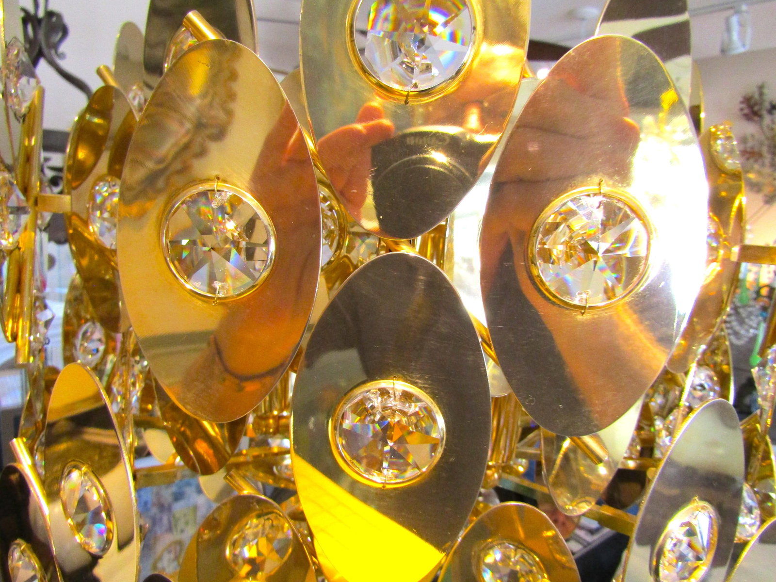 1970s Rare Gold Plated Brass Austrian Crystal Chandelier Attributed to Palwa - 12