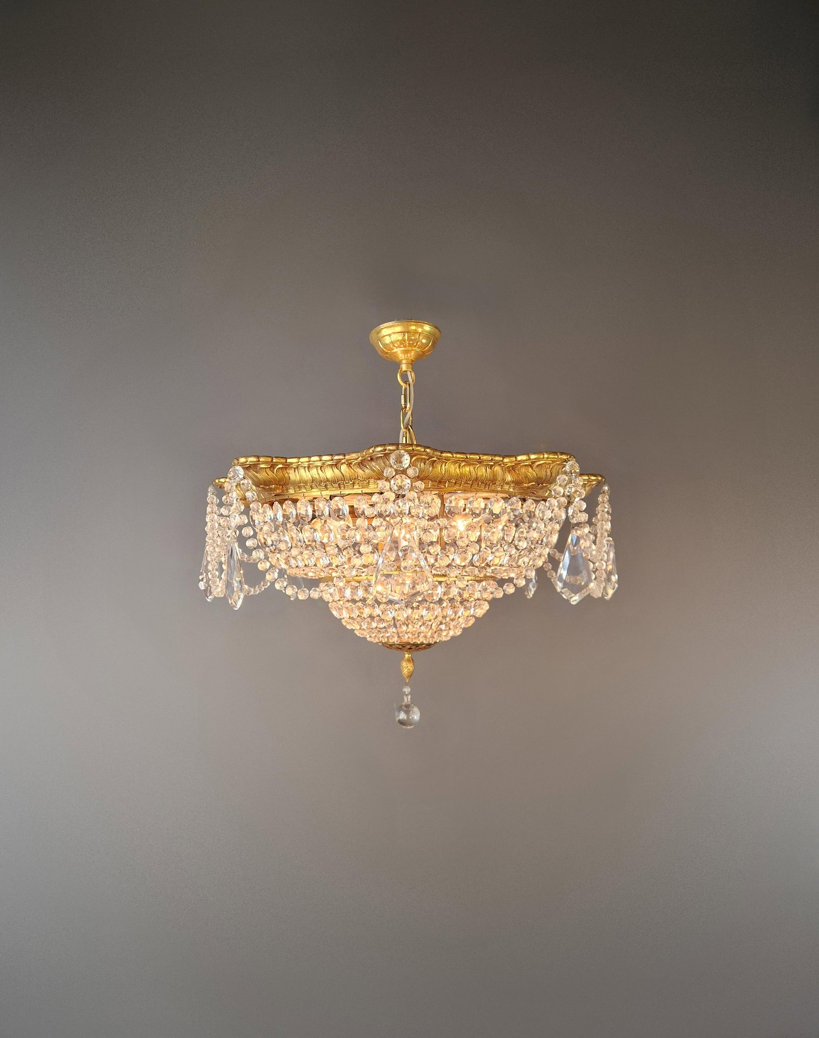 1900s Baroque Revival Crystal Chandelier Brass Basket Form Restored Historicism - 2