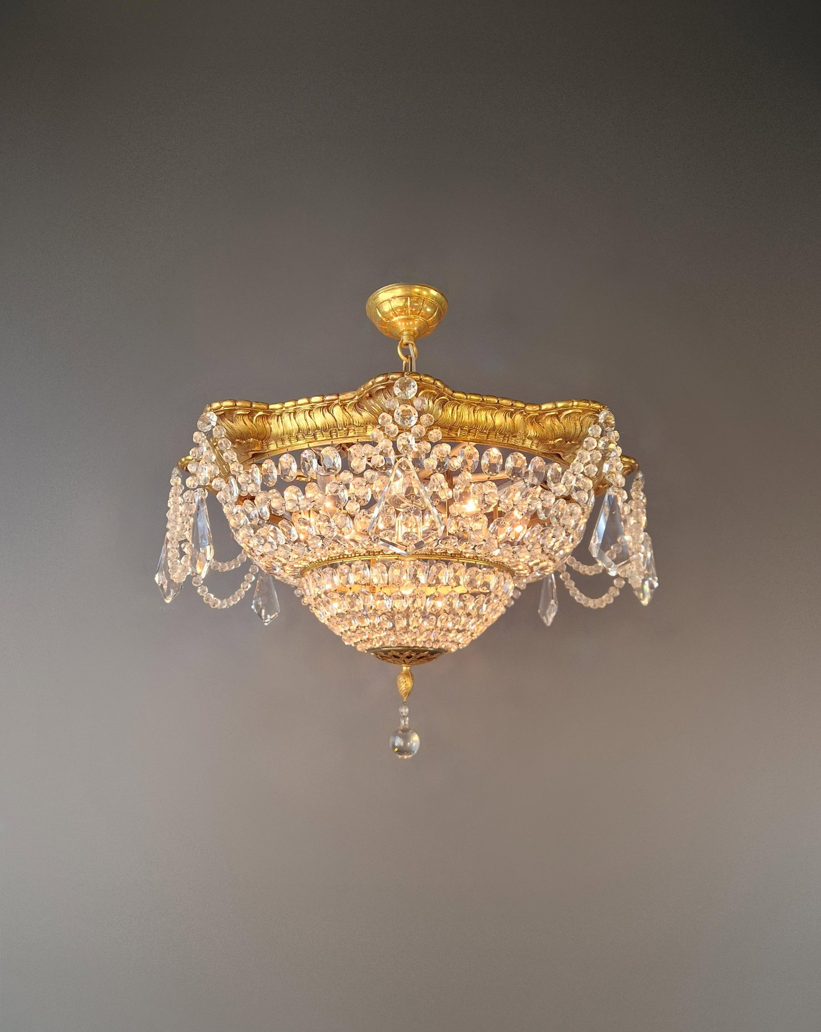 1900s Baroque Revival Crystal Chandelier Brass Basket Form Restored Historicism - 3