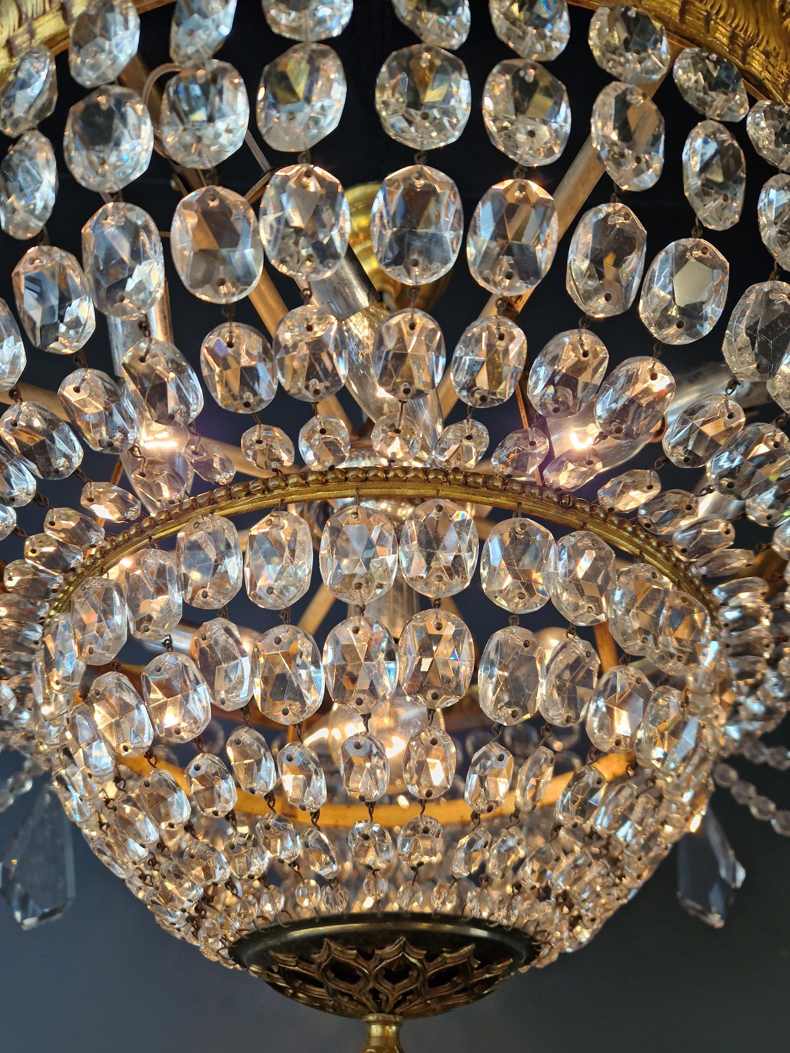 1900s Baroque Revival Crystal Chandelier Brass Basket Form Restored Historicism - 7