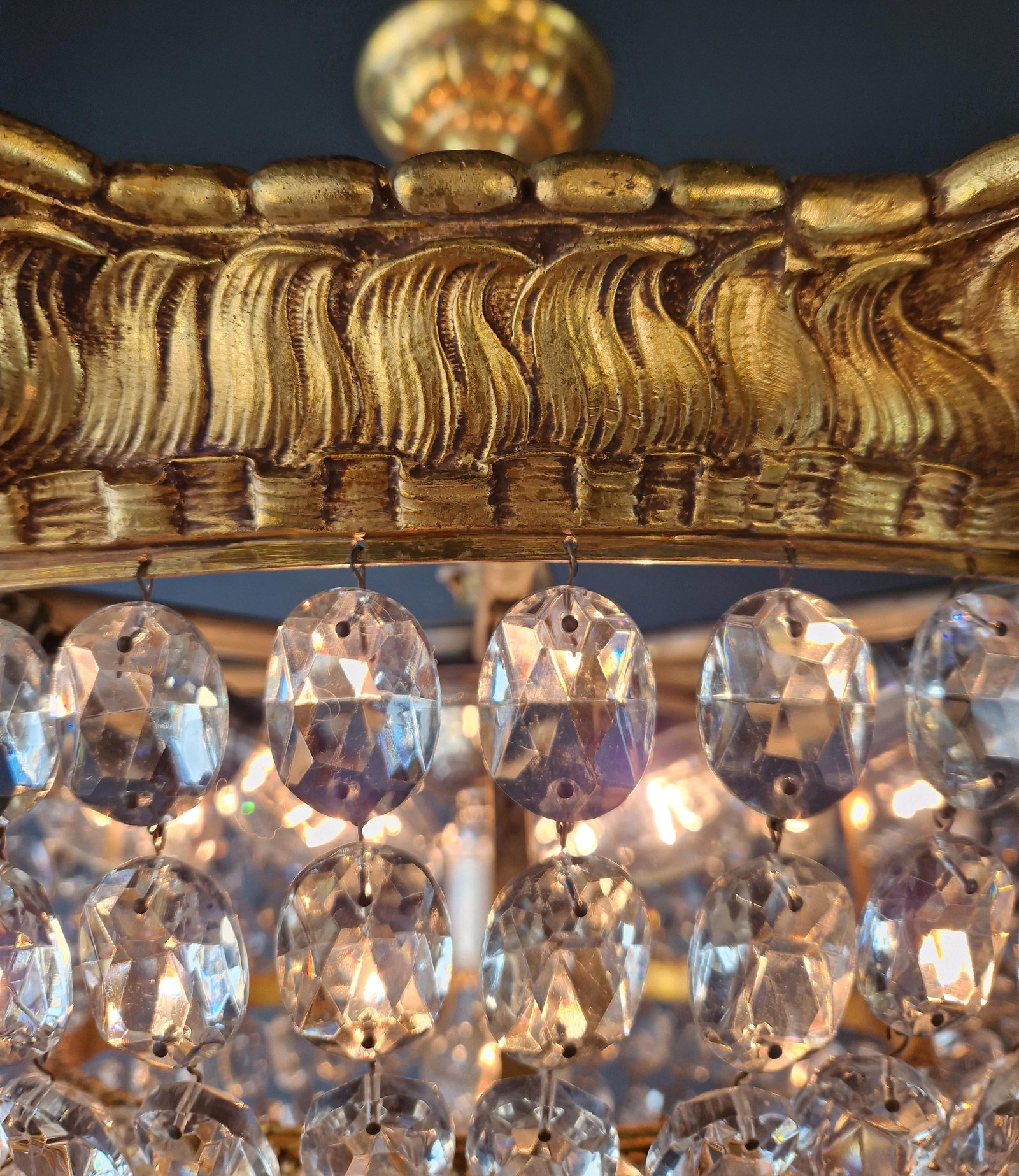 1900s Baroque Revival Crystal Chandelier Brass Basket Form Restored Historicism - 8