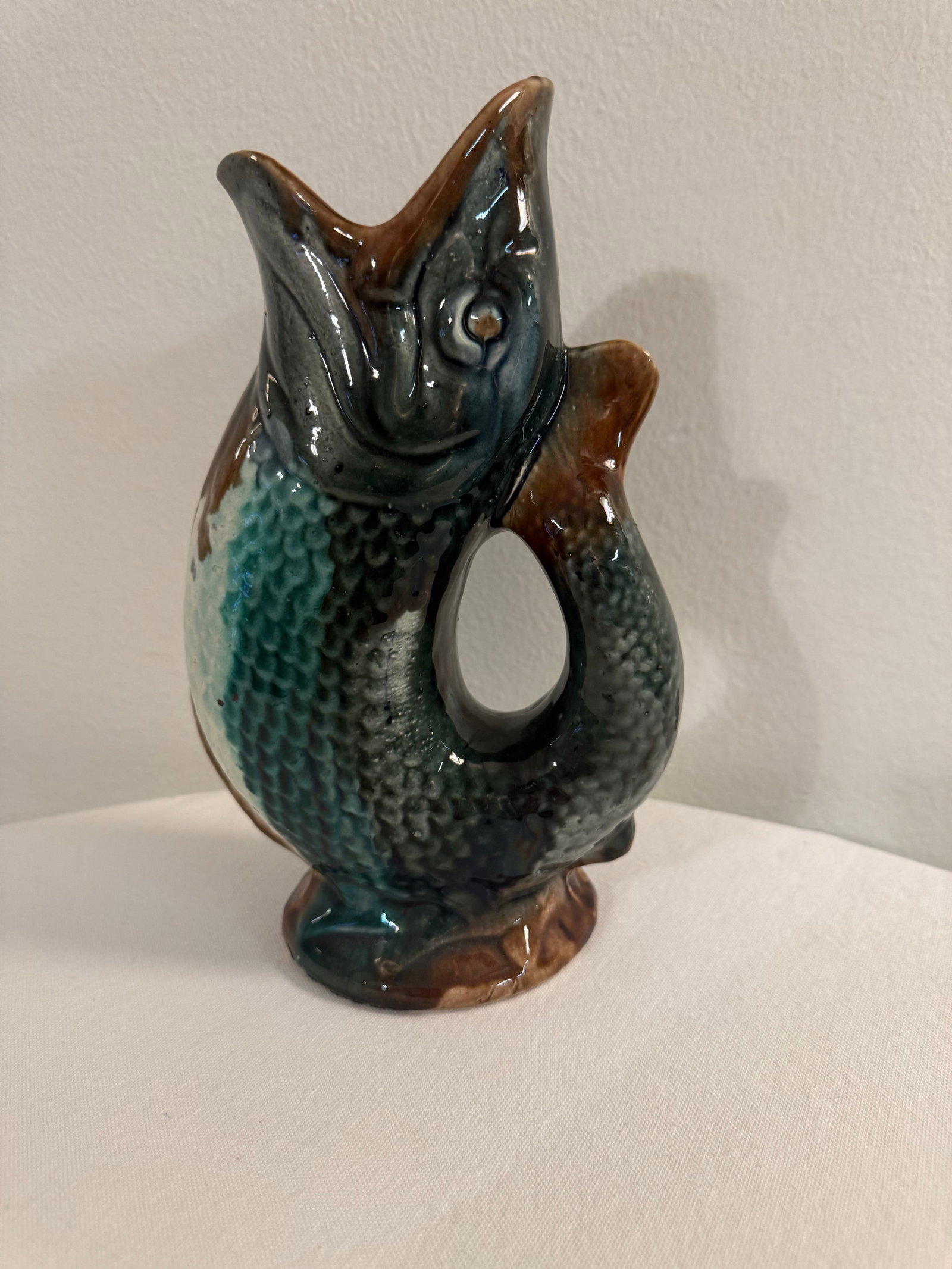 Early 20th Century Majolica Gurgling Fish Antique Pitcher - 7