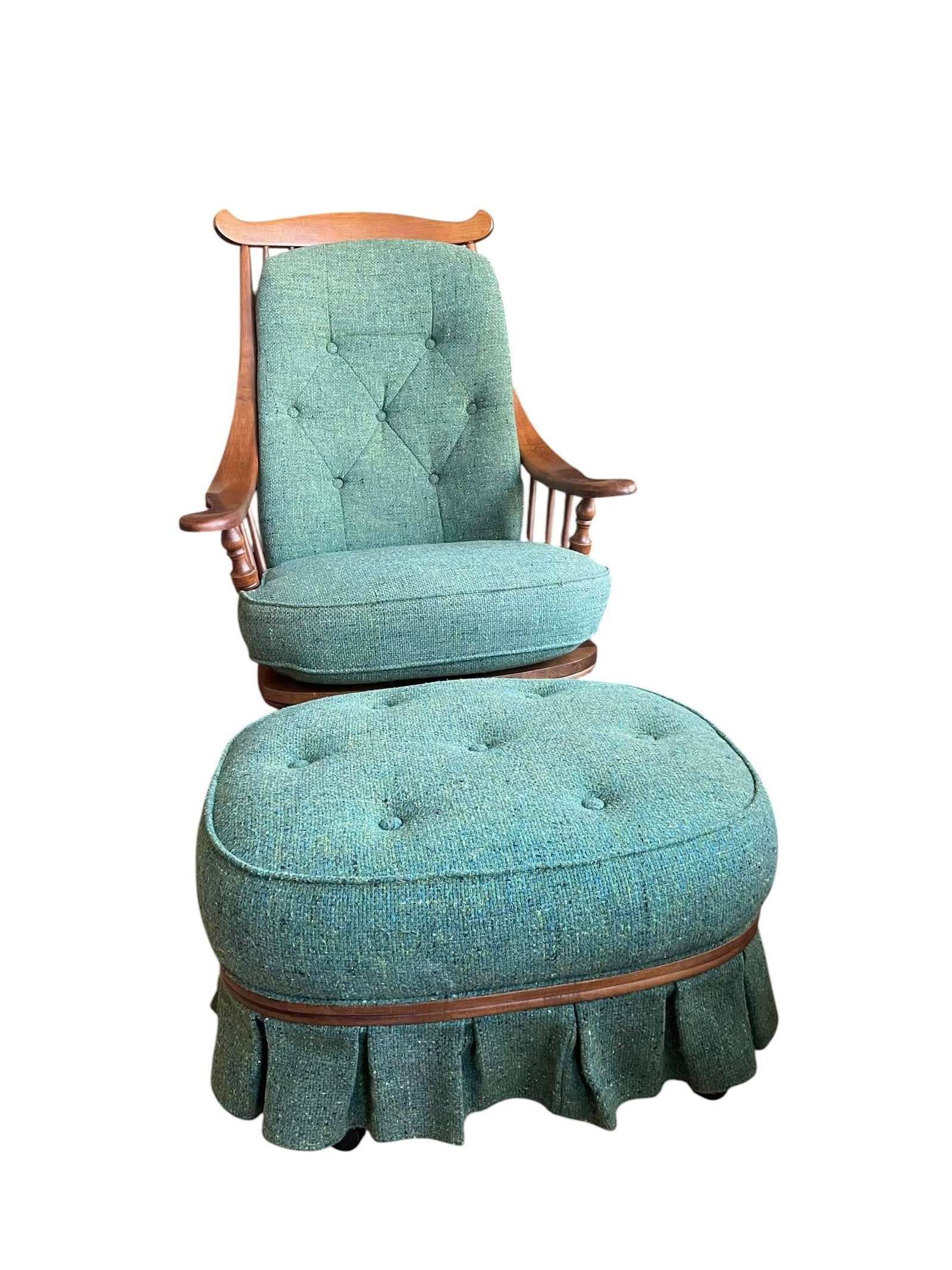 Heywood-Wakefield Danish Modern Tufted Swivel Lounge Chair & Pleated Ottoman in Emerald Tweed 1960's - 4